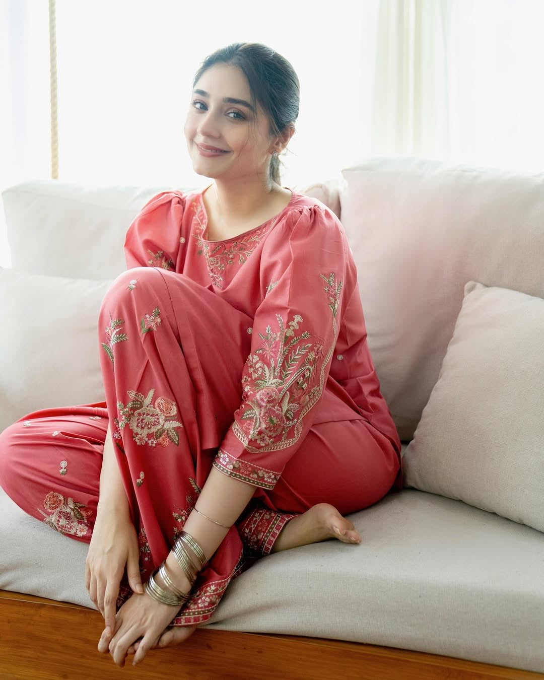 Nisho embroidered Farshi set