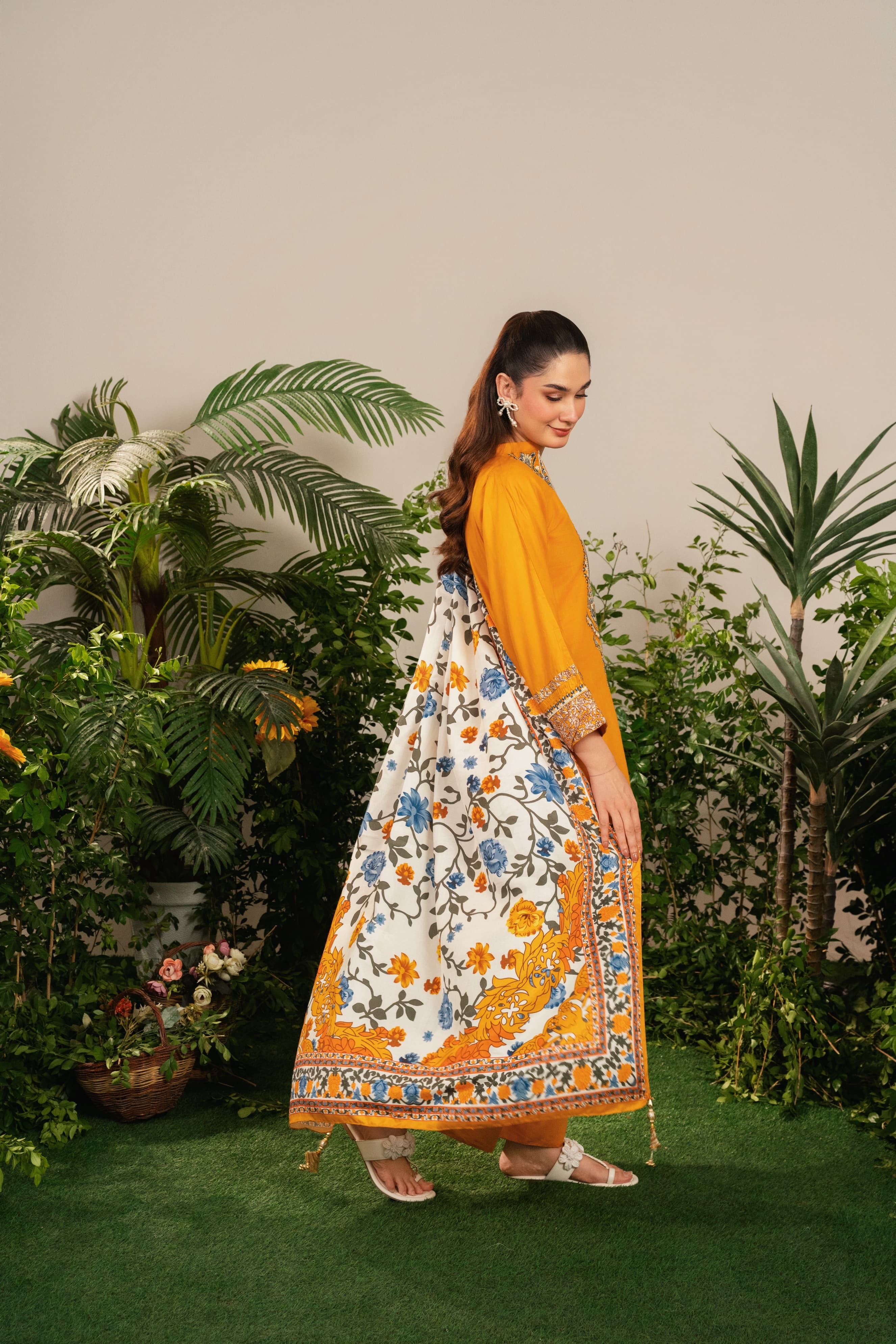 Rosh embroidered 3Pc