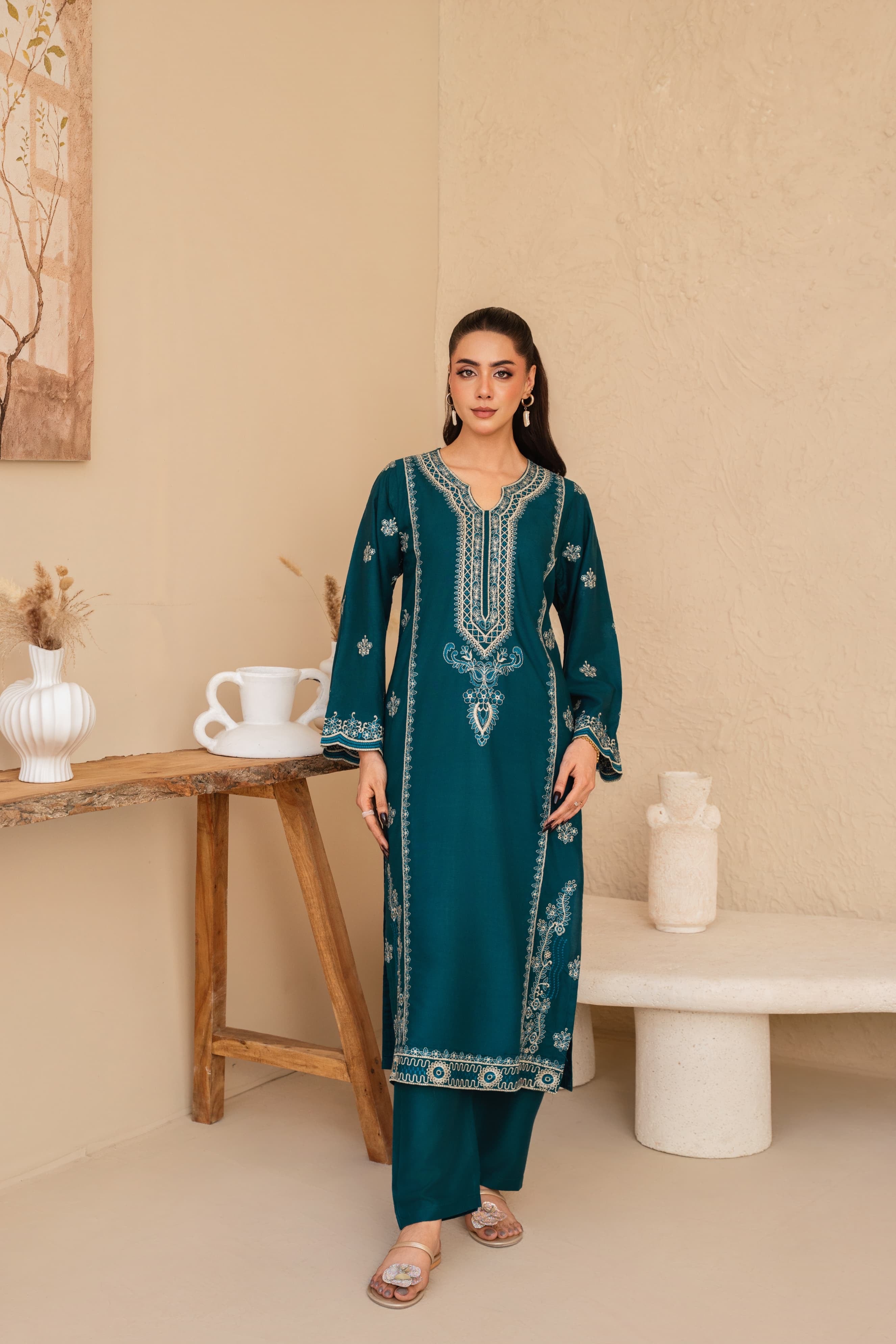 Fiza embroidered 2 Pc