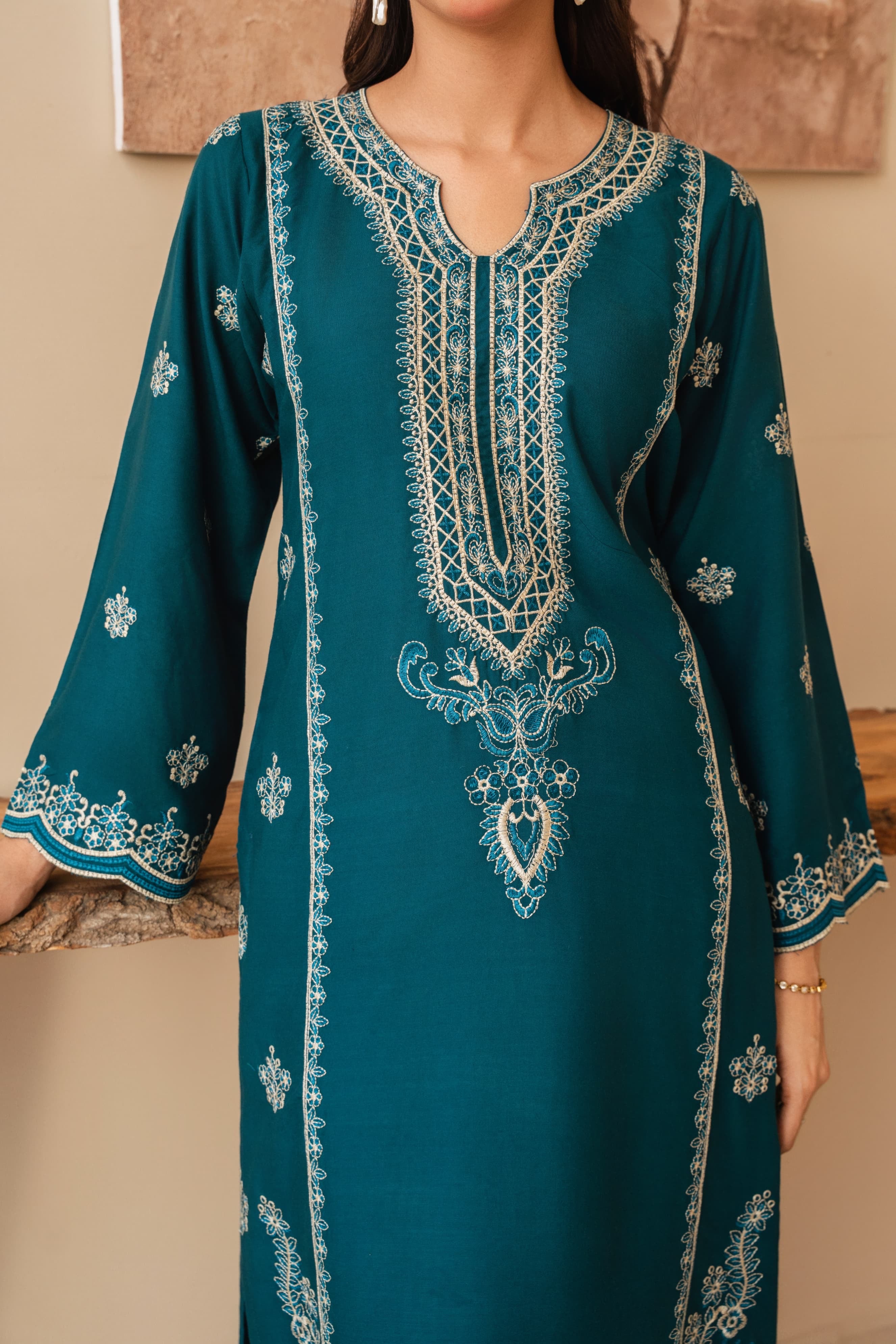 Fiza embroidered 2 Pc