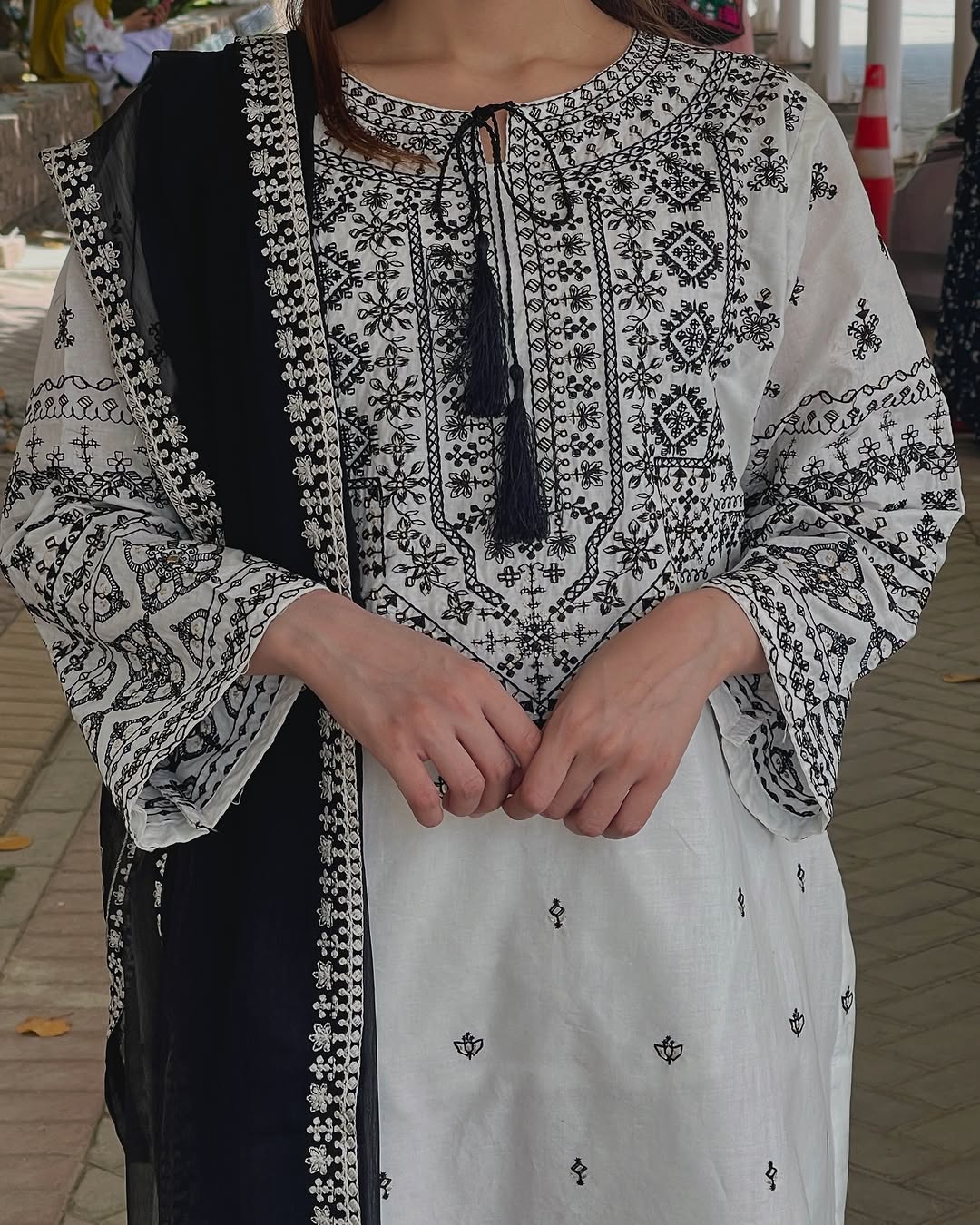 Dastan embroidered 3 pc