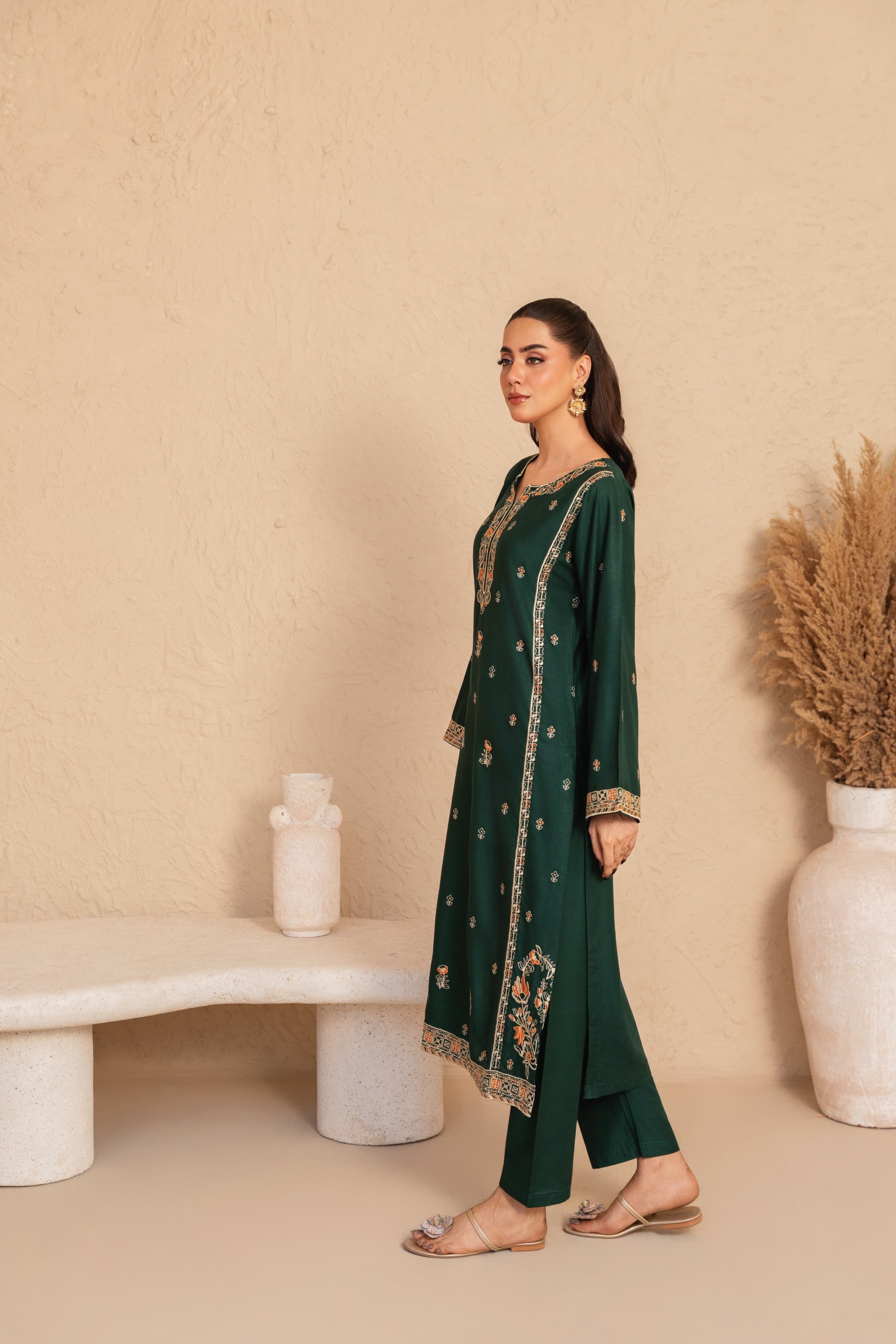 Falak embroidered 2Pc