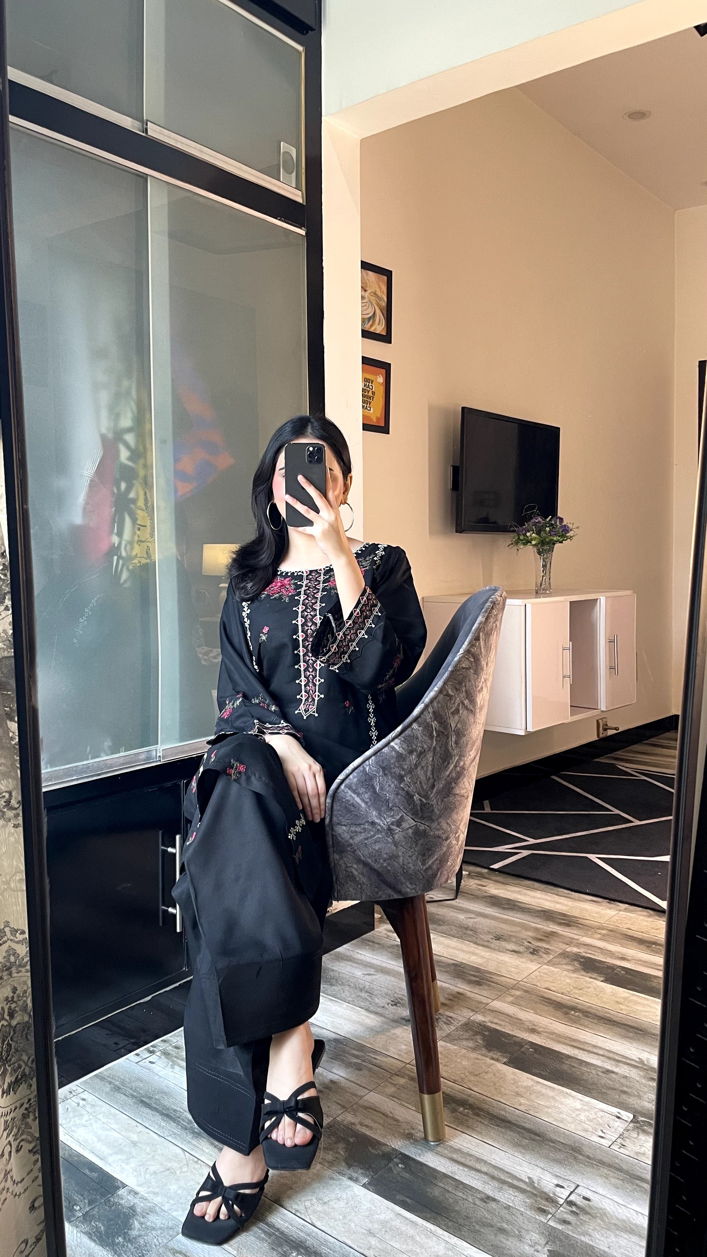 Coco embroidered   2Pc (Farshi )