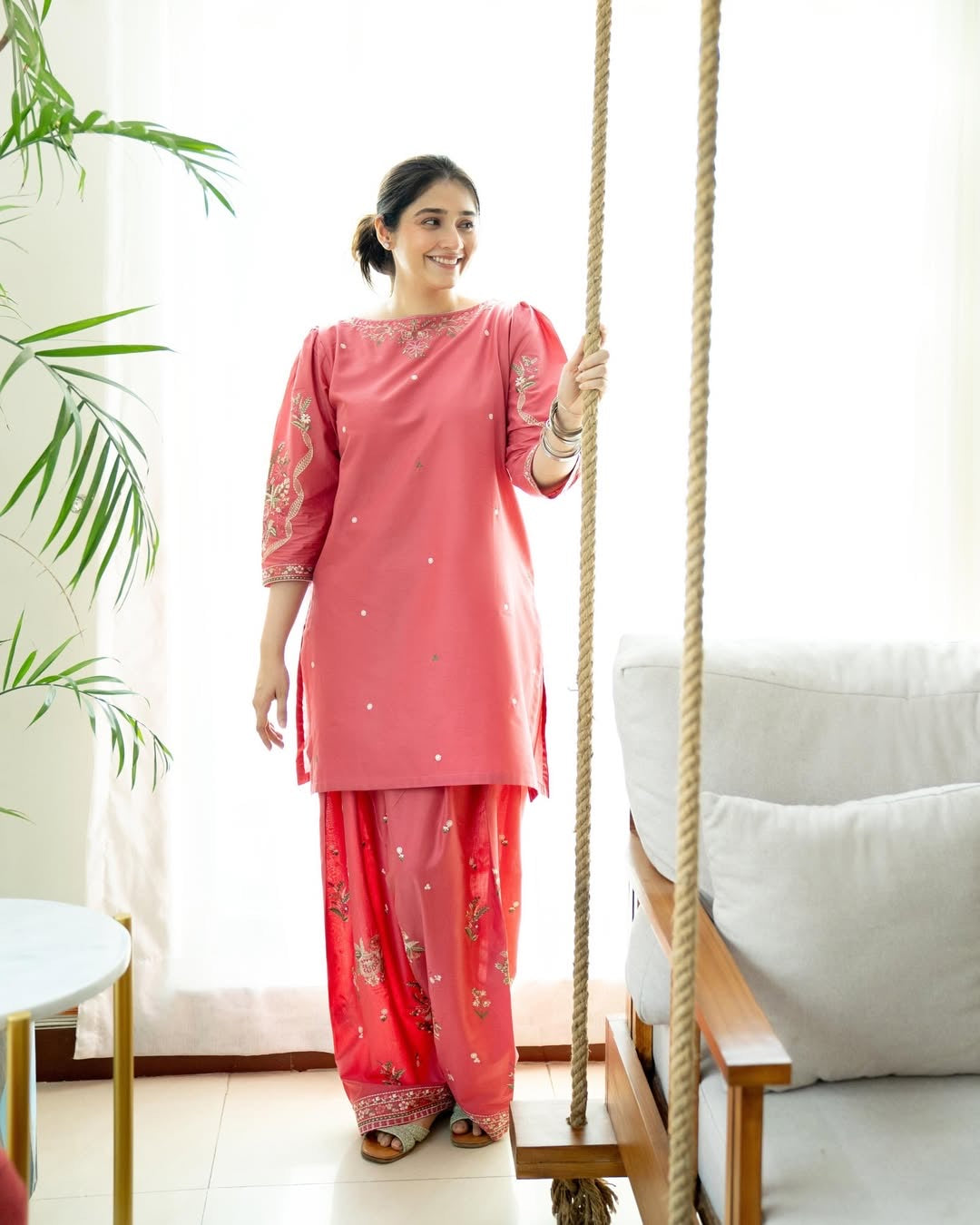Nisho embroidered Farshi set