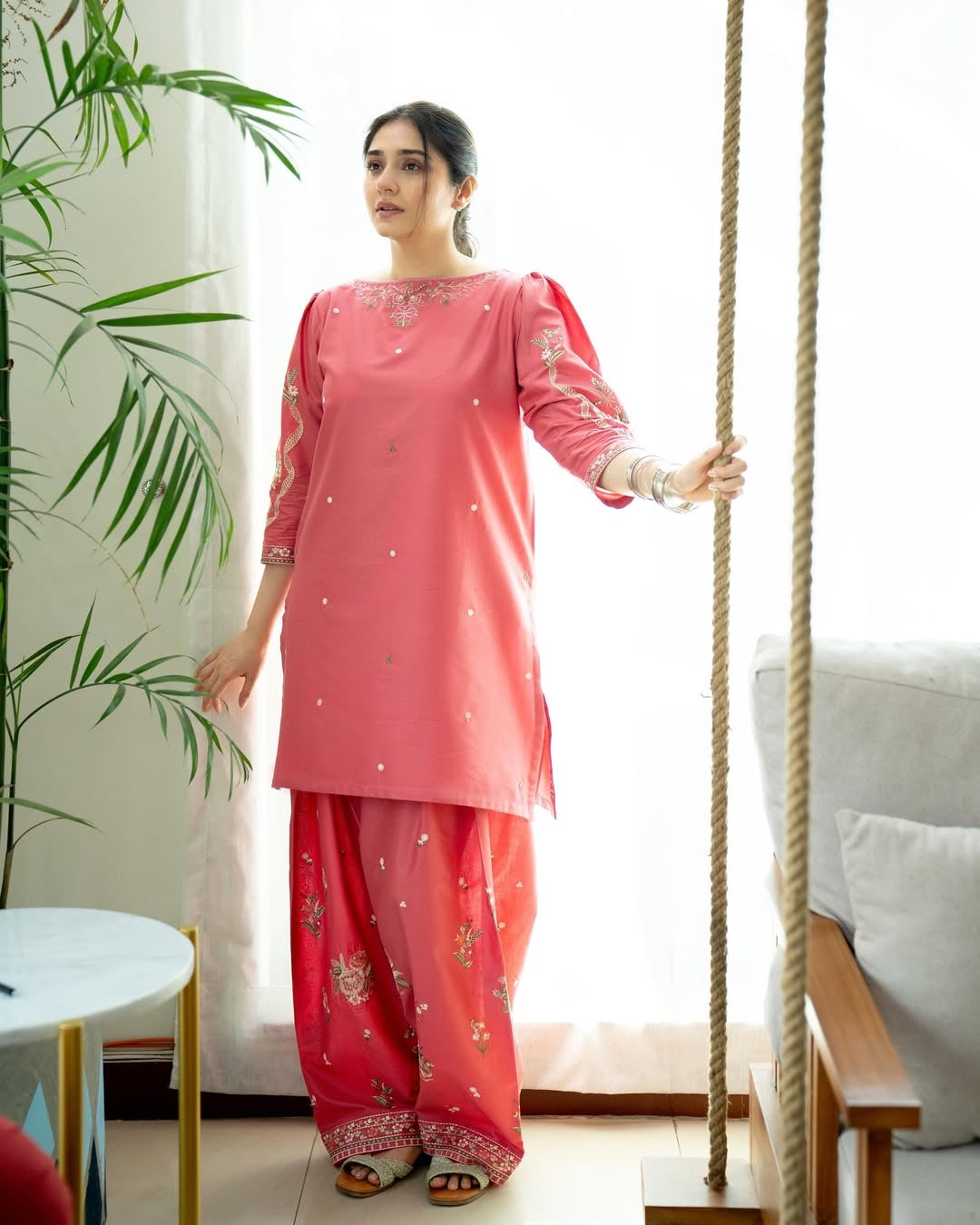 Nisho embroidered Farshi set
