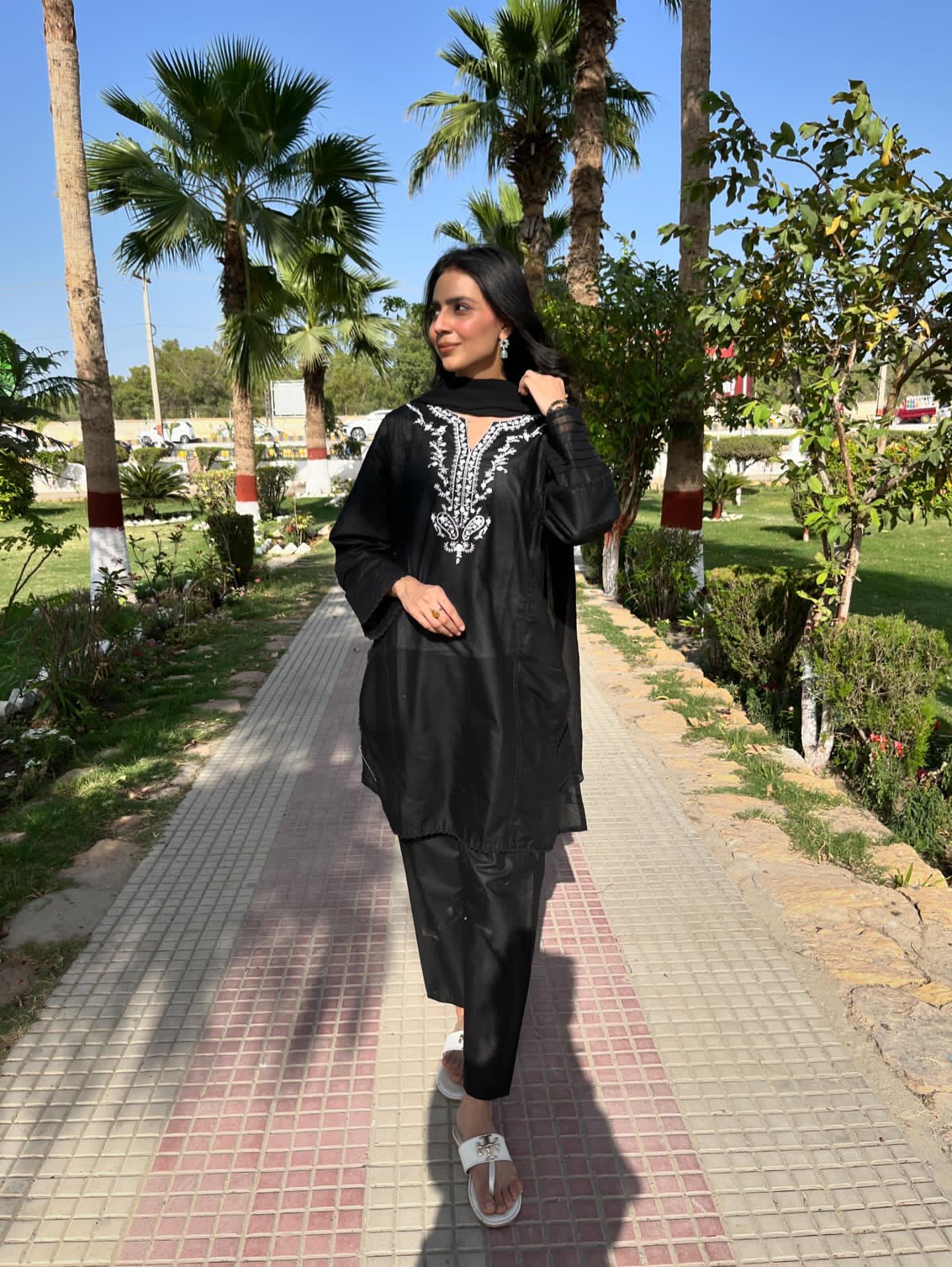 Eid hand embroidered solid 2 piece black