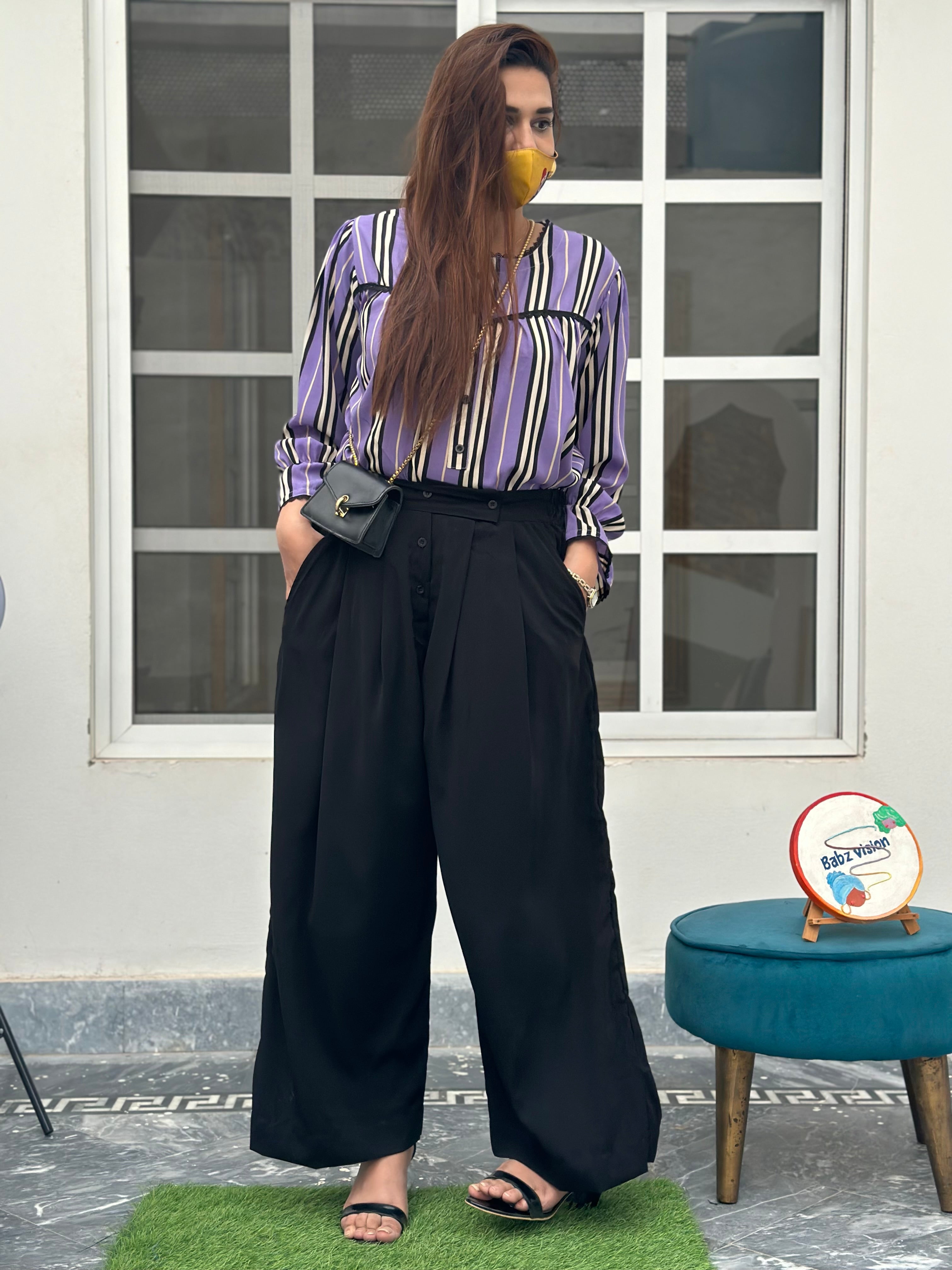 Pleated pants and top chase Korean dress ll