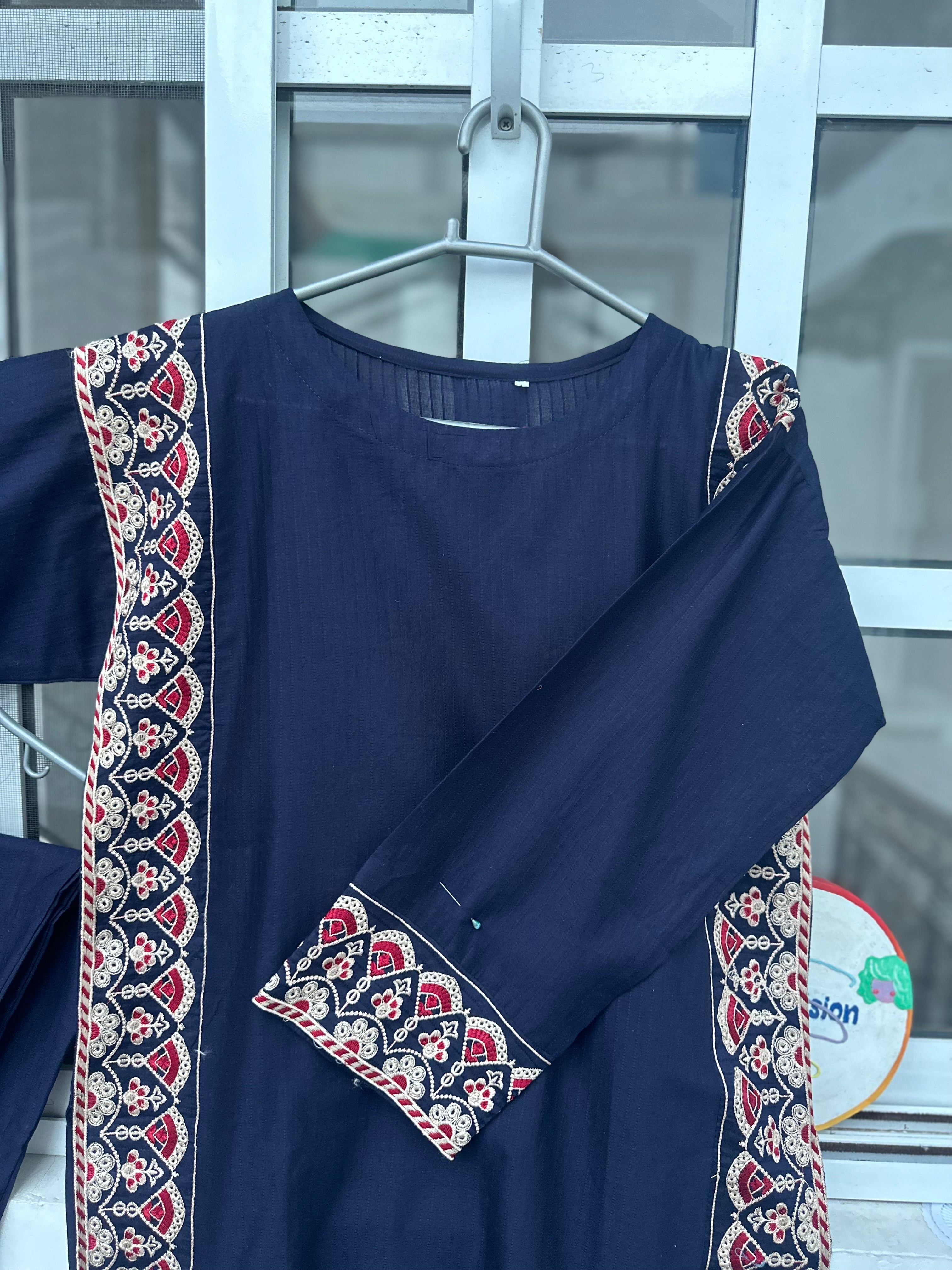 Mehru embroidered 2 piece  navy blue