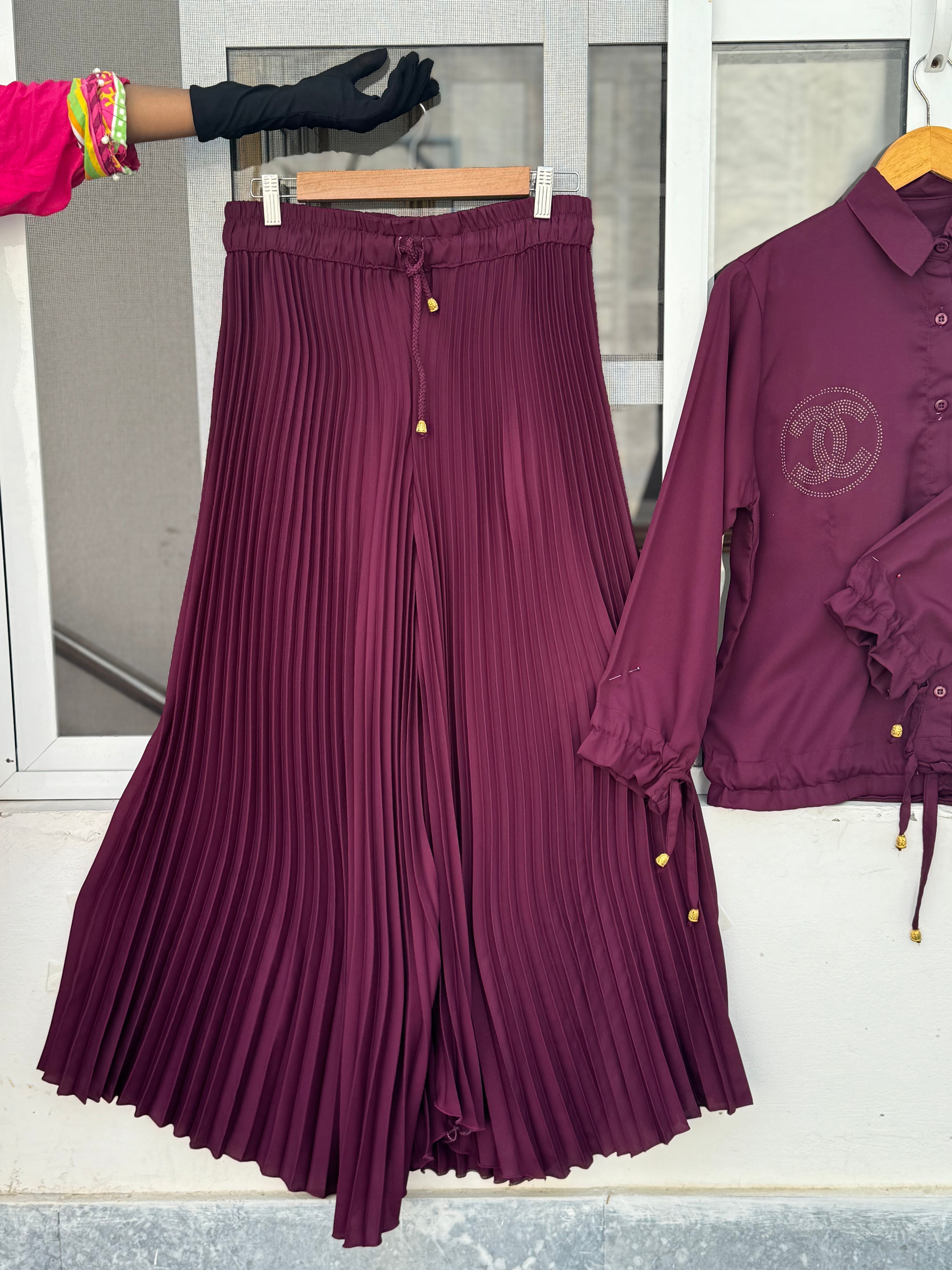 Elisa skirt and shirt plum