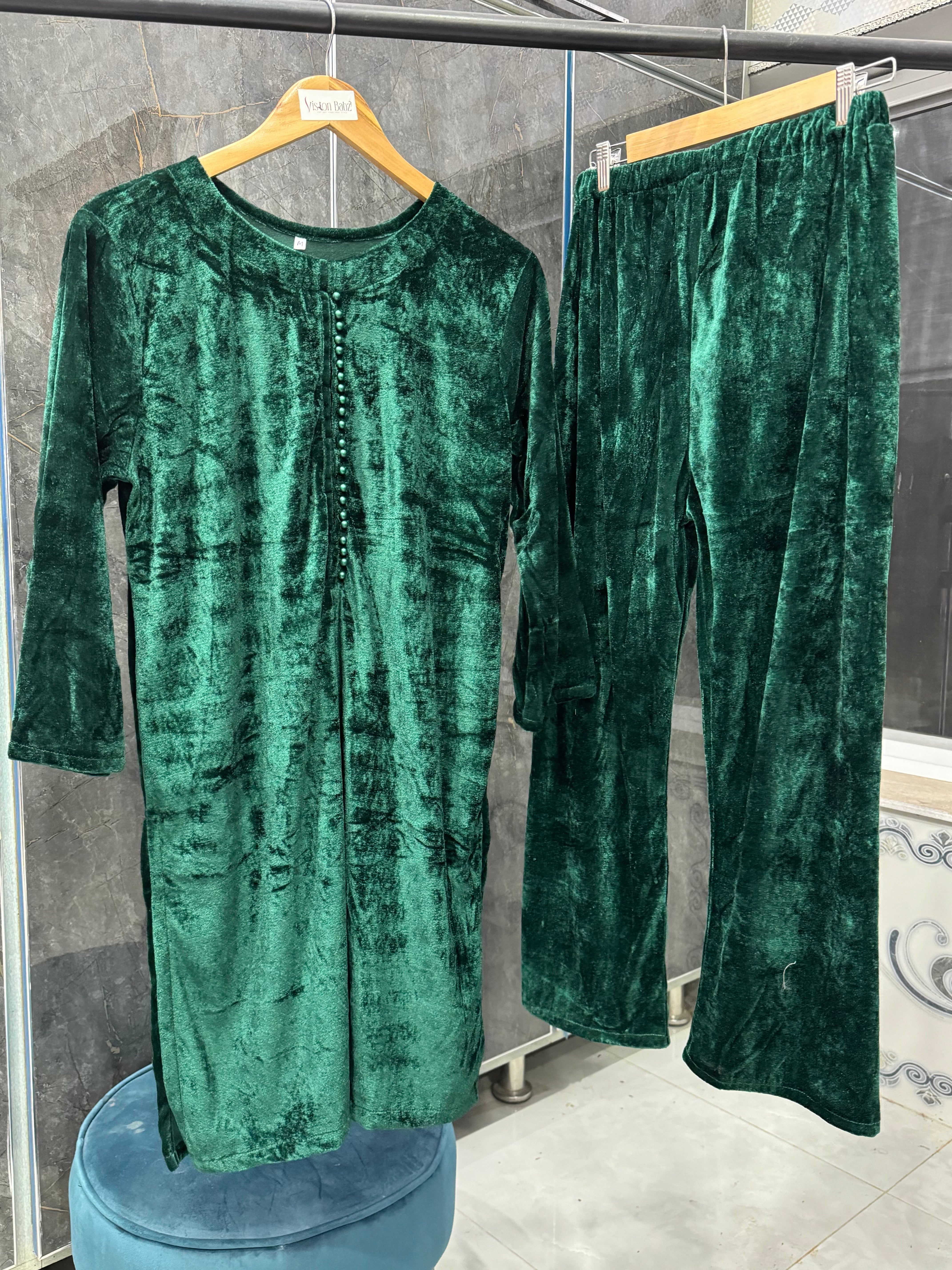 Velvet solid 2 piece emerald