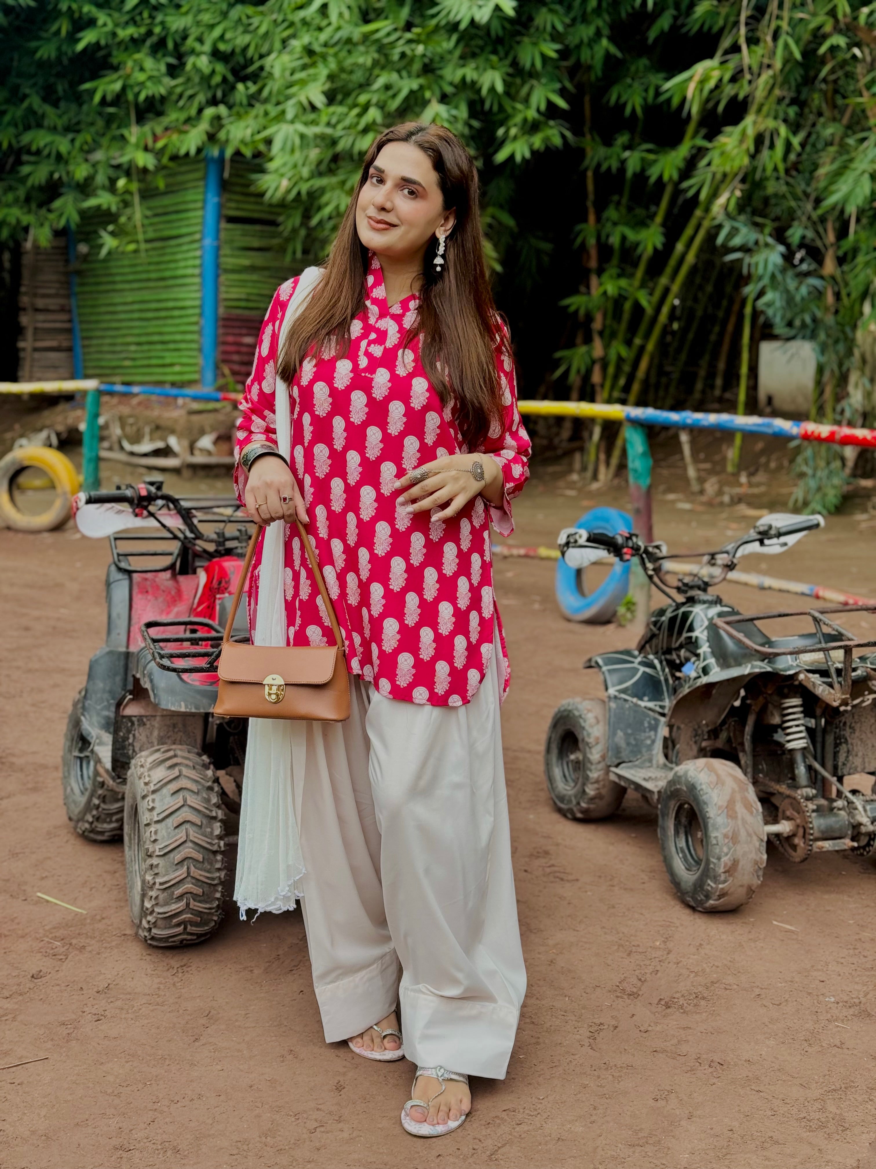 Phulkari Farshi set