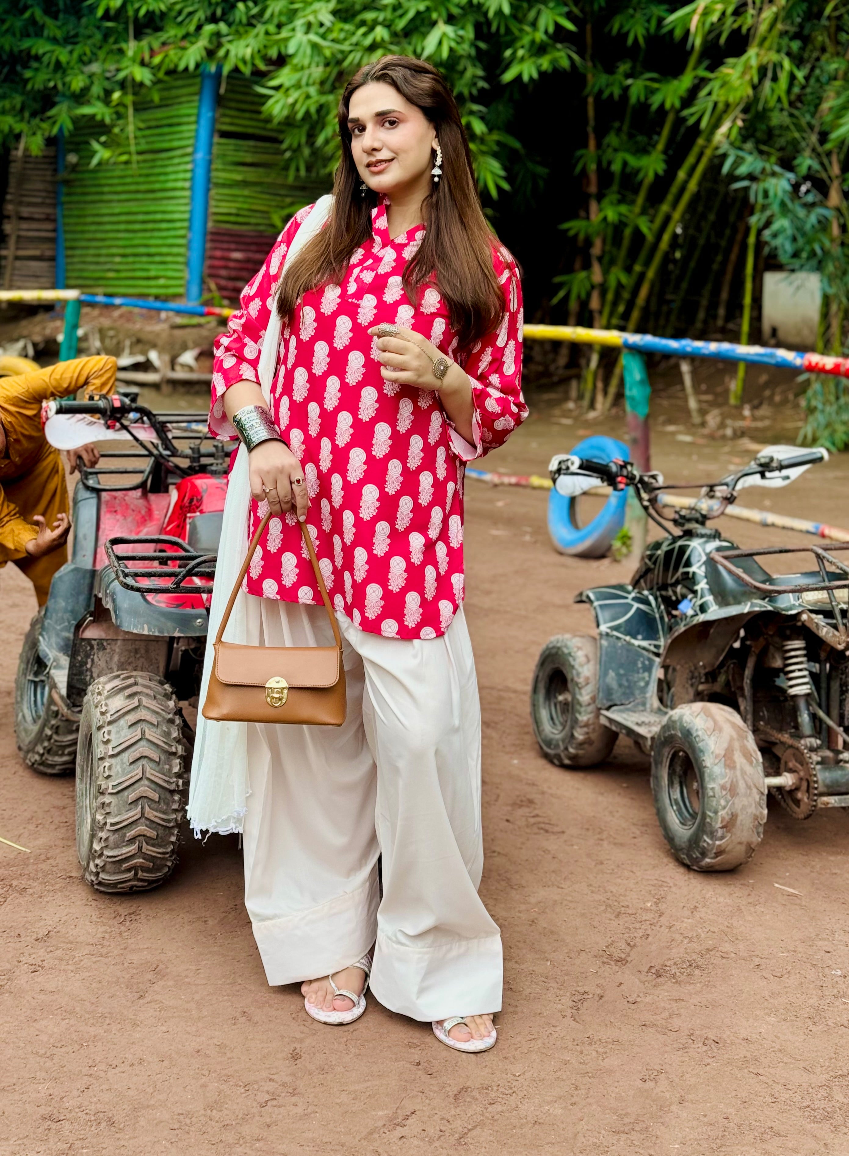 Phulkari Farshi set