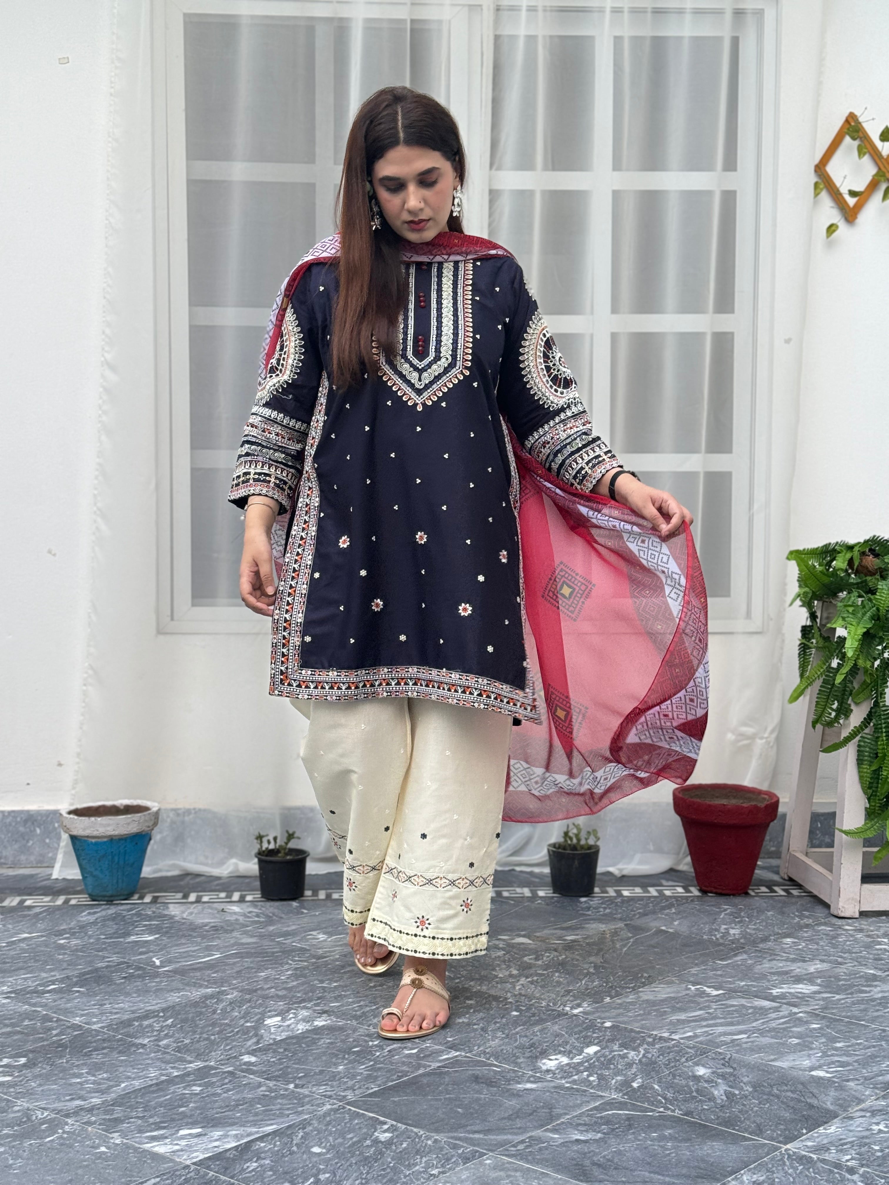 Geet embroidered 3 pc
