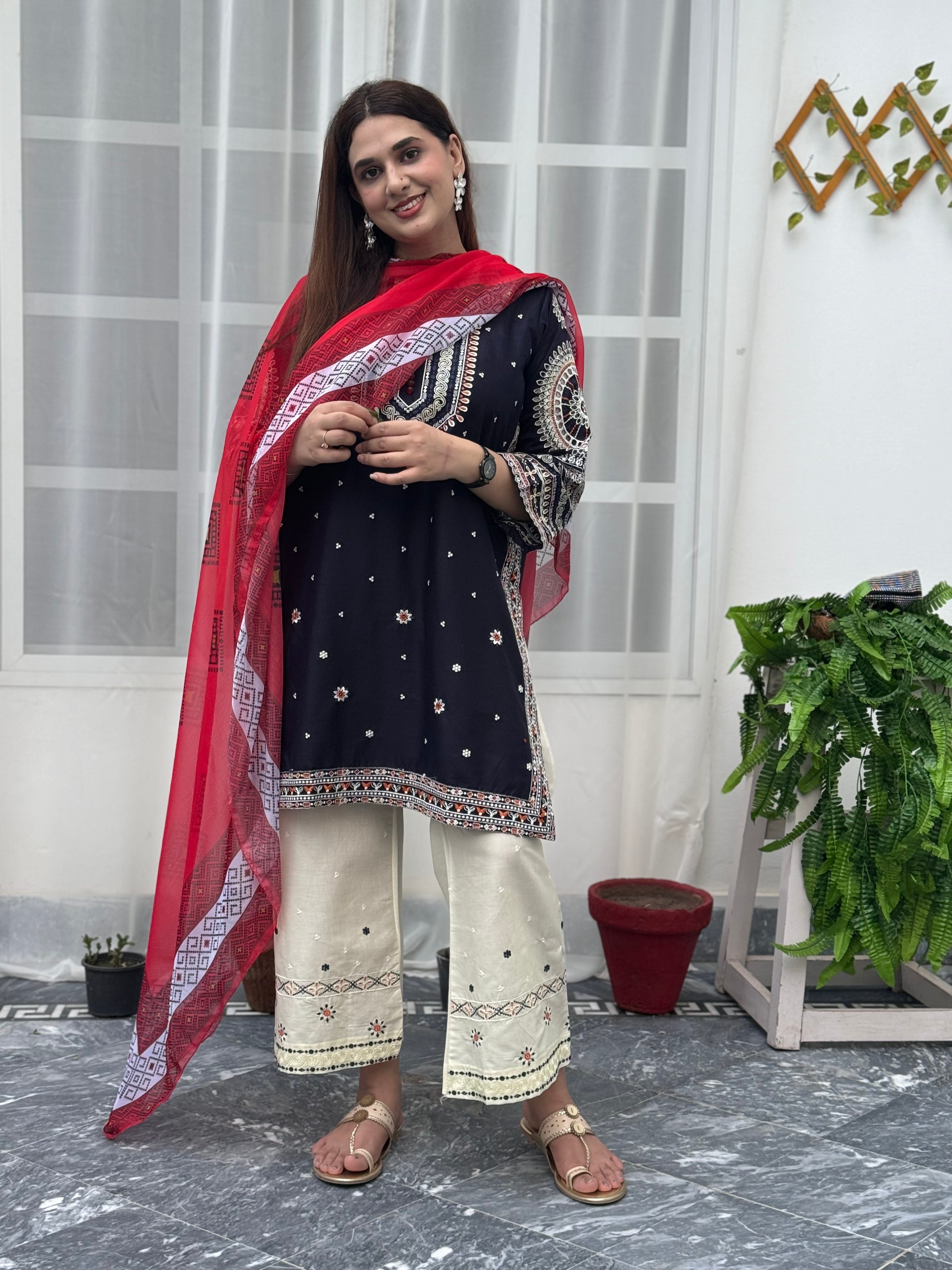 Geet embroidered 3 pc