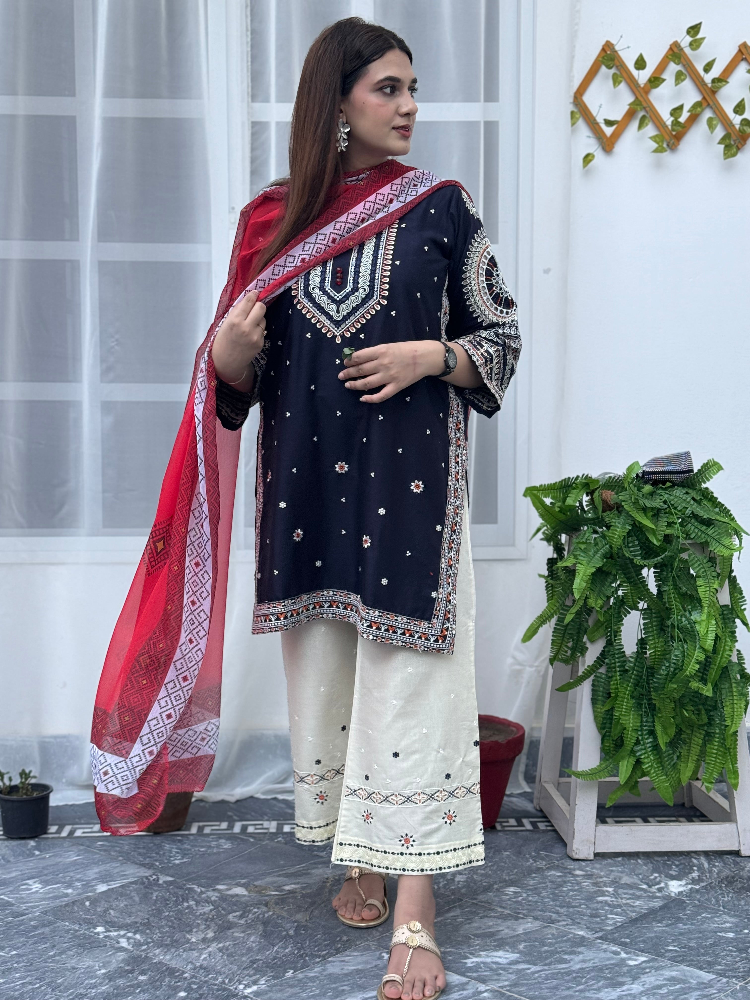 Geet embroidered 3 pc