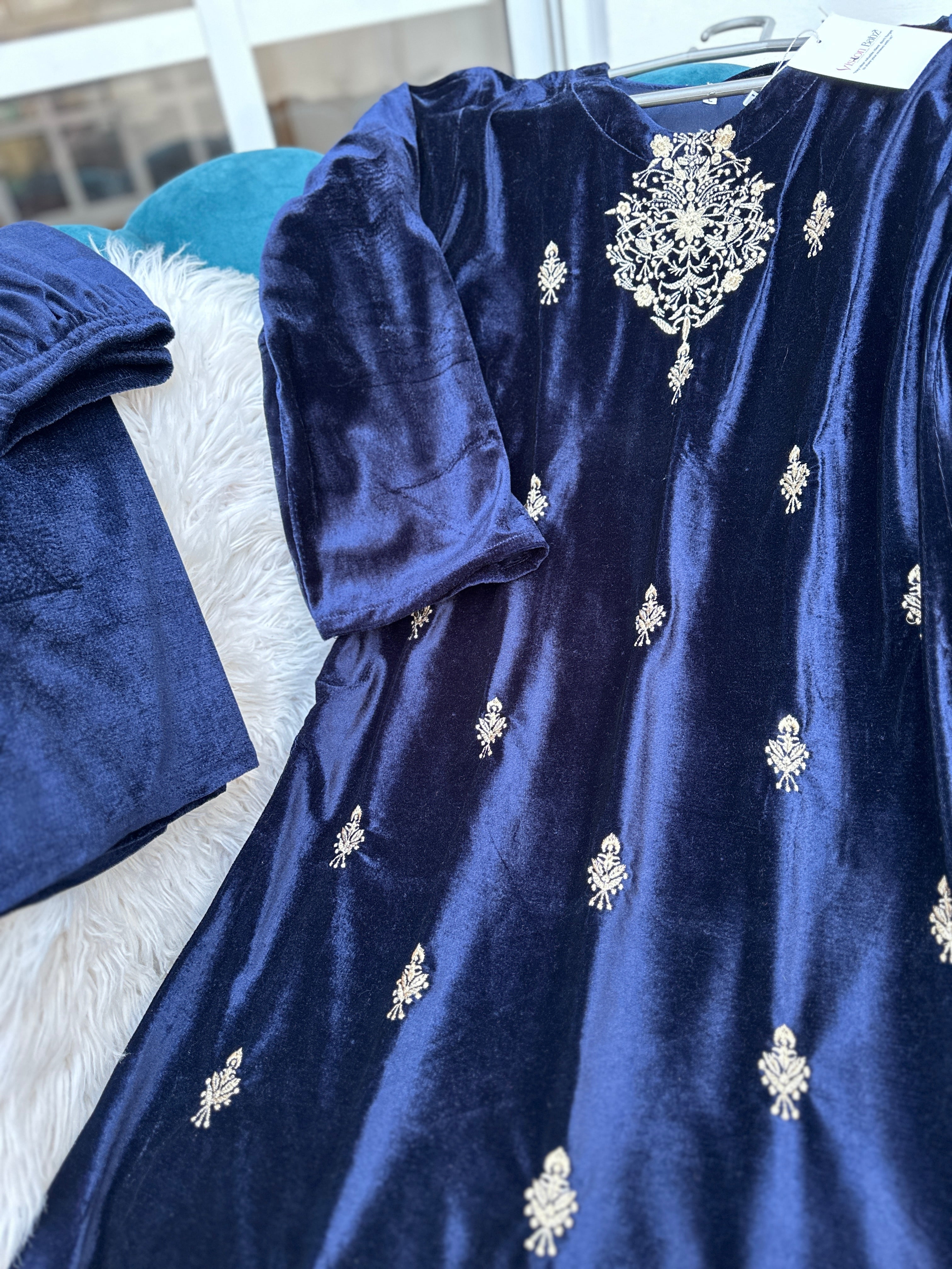 Velvet 2 piece navy