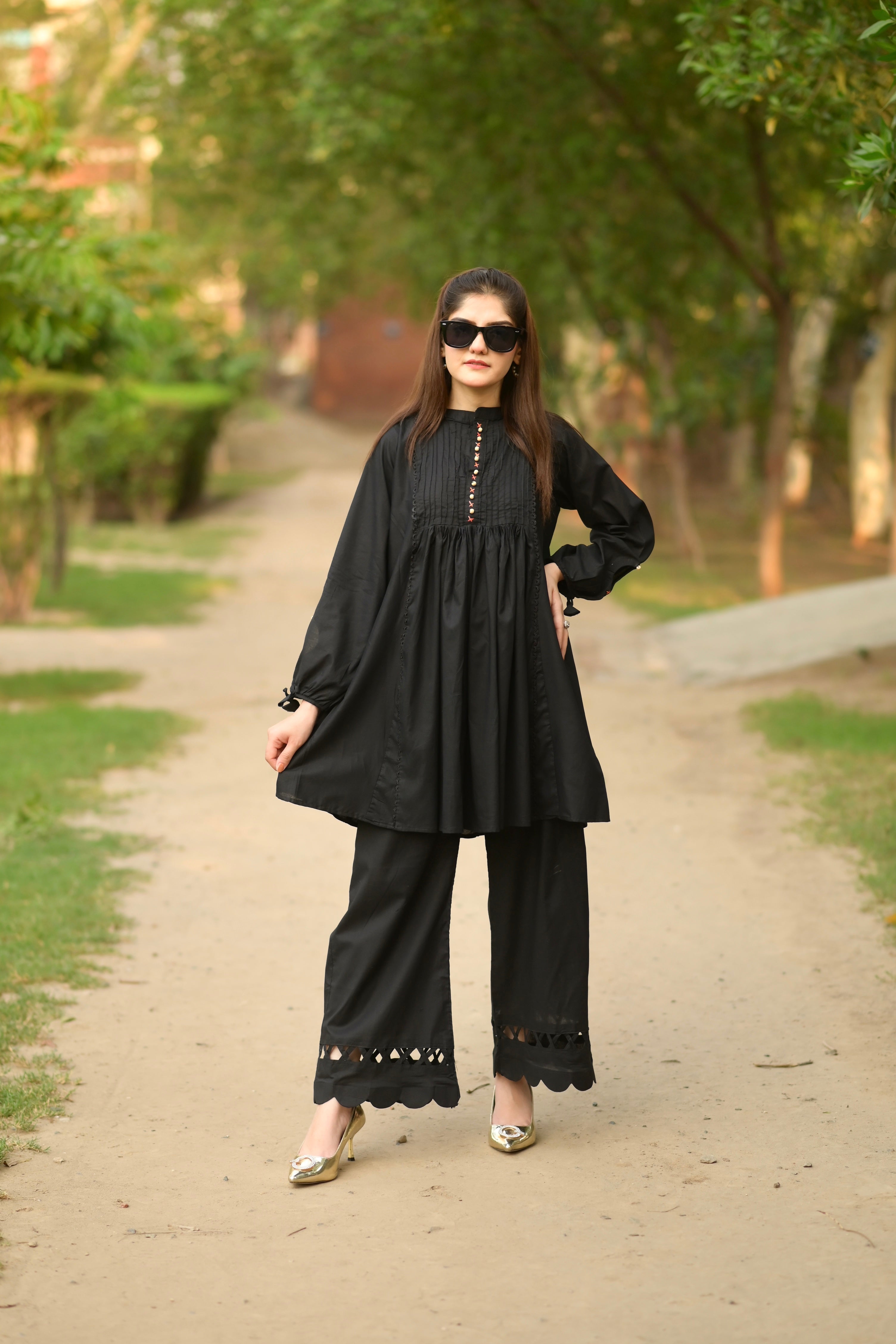 Kastoori black 2 piece frok and plazo winter khaddar