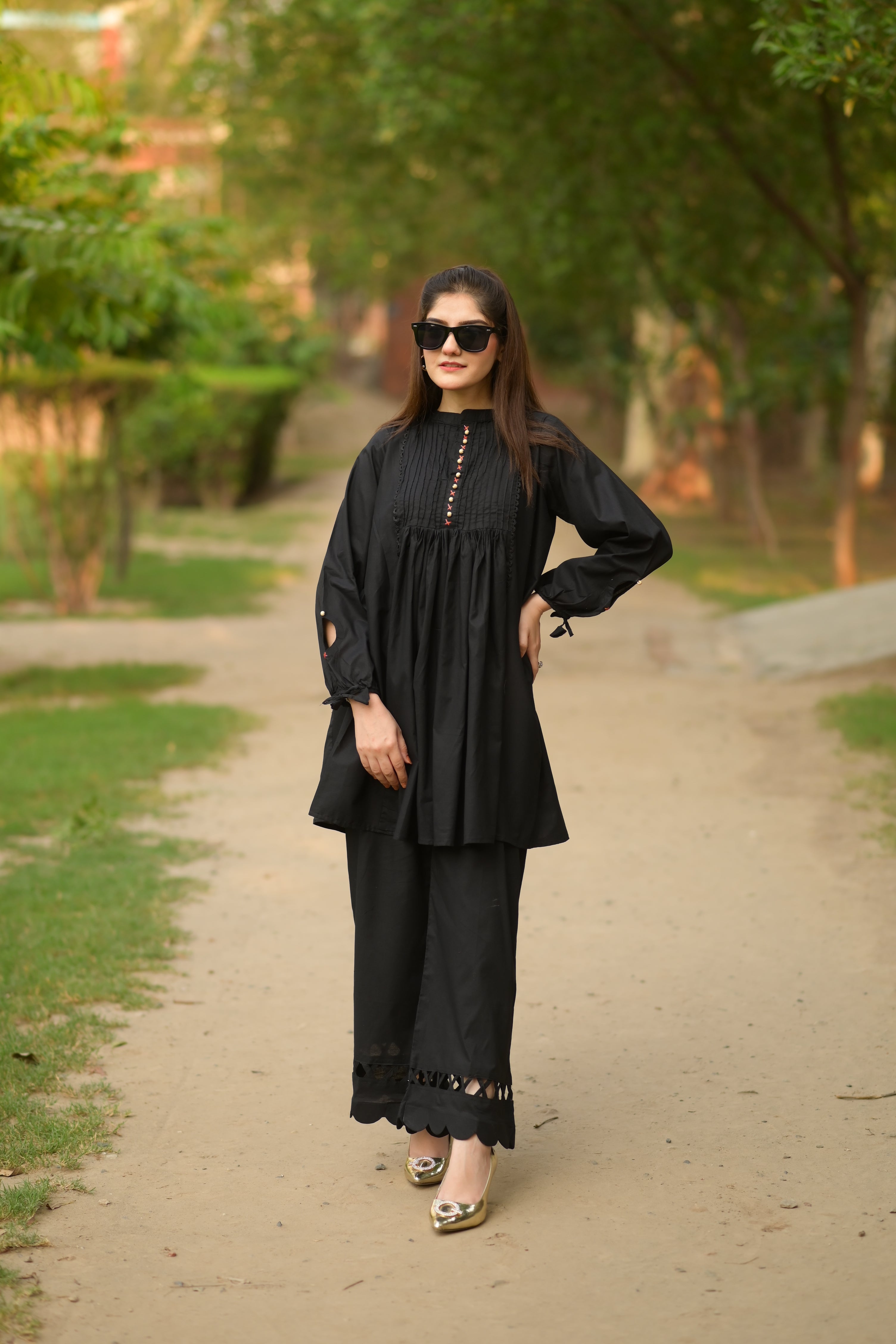 Kastoori black 2 piece frok and plazo winter khaddar