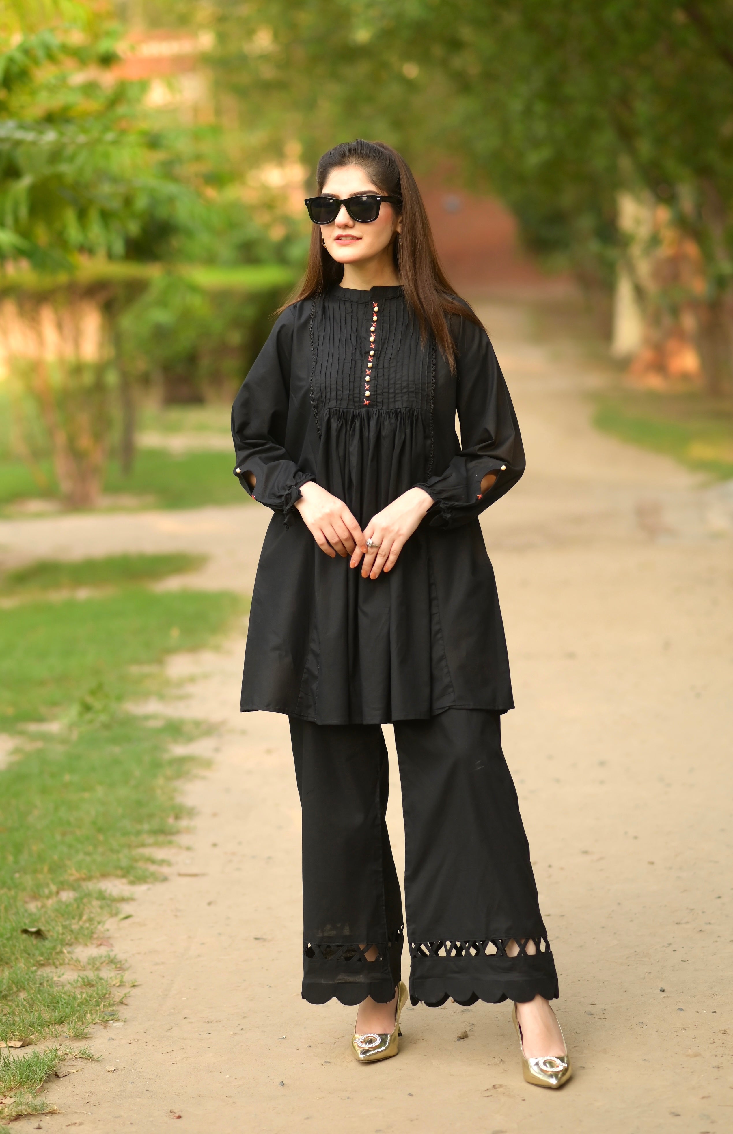 Kastoori black 2 piece frok and plazo winter khaddar