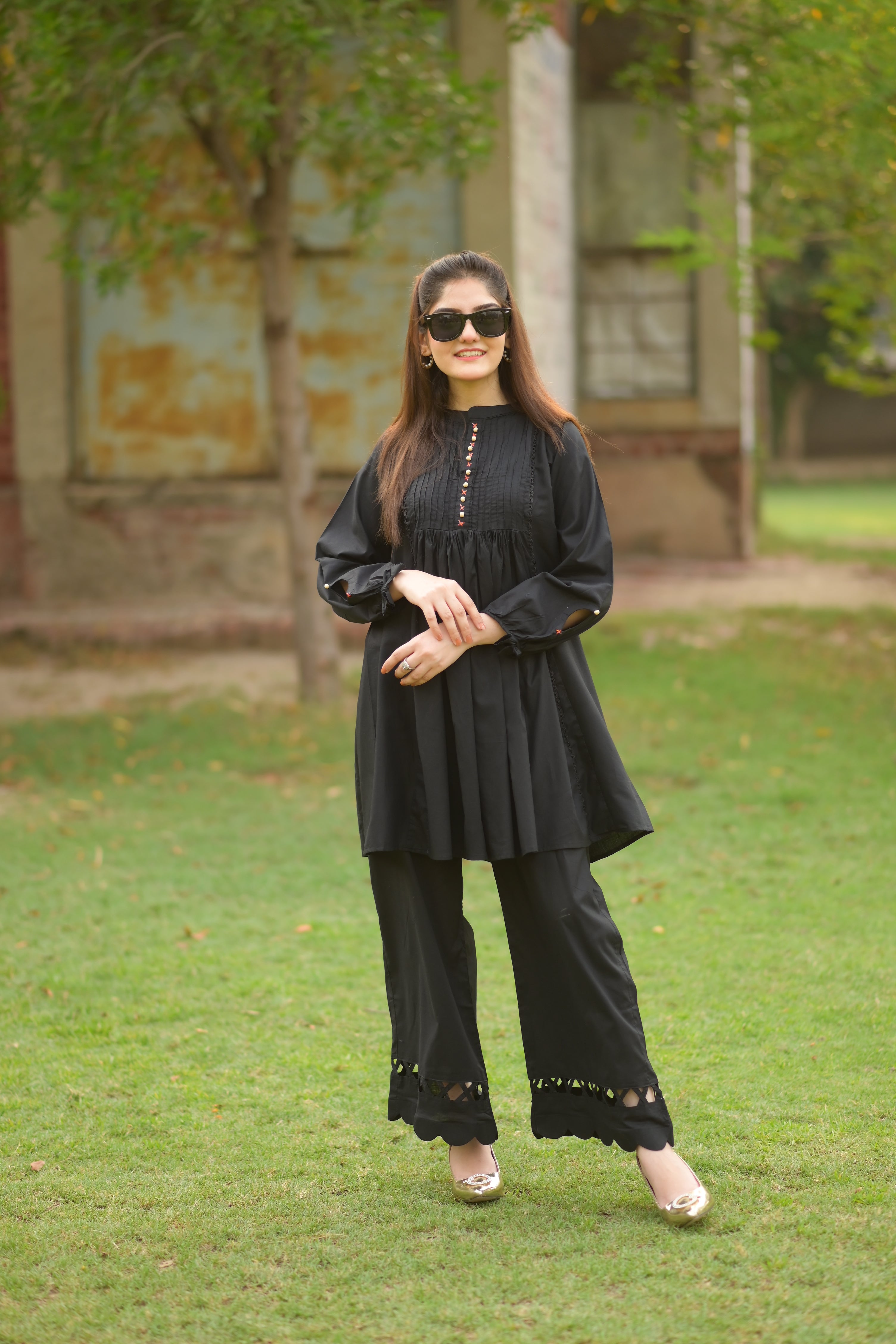 Kastoori black 2 piece frok and plazo winter khaddar