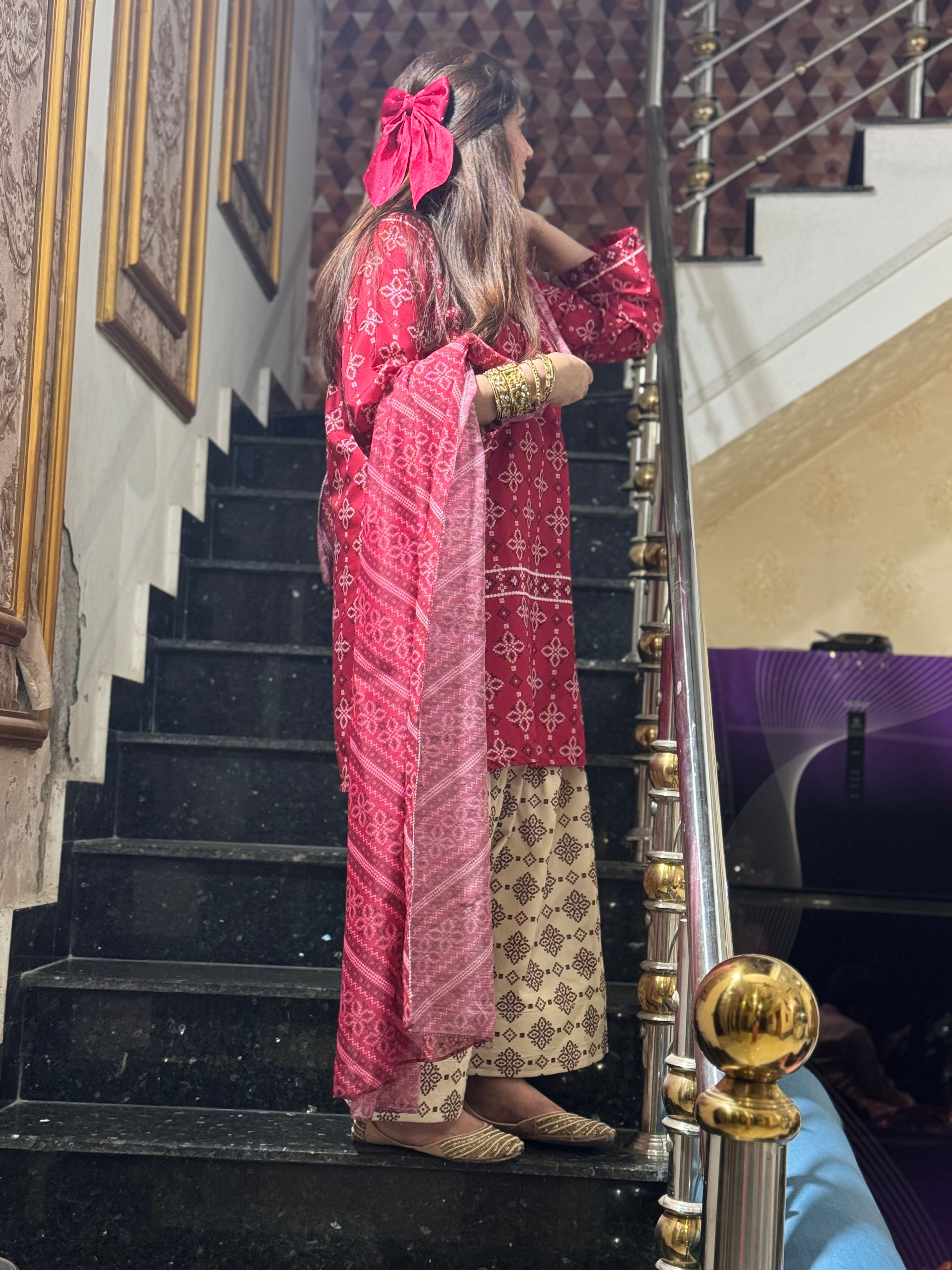 Basanti 3PC (Farshi)