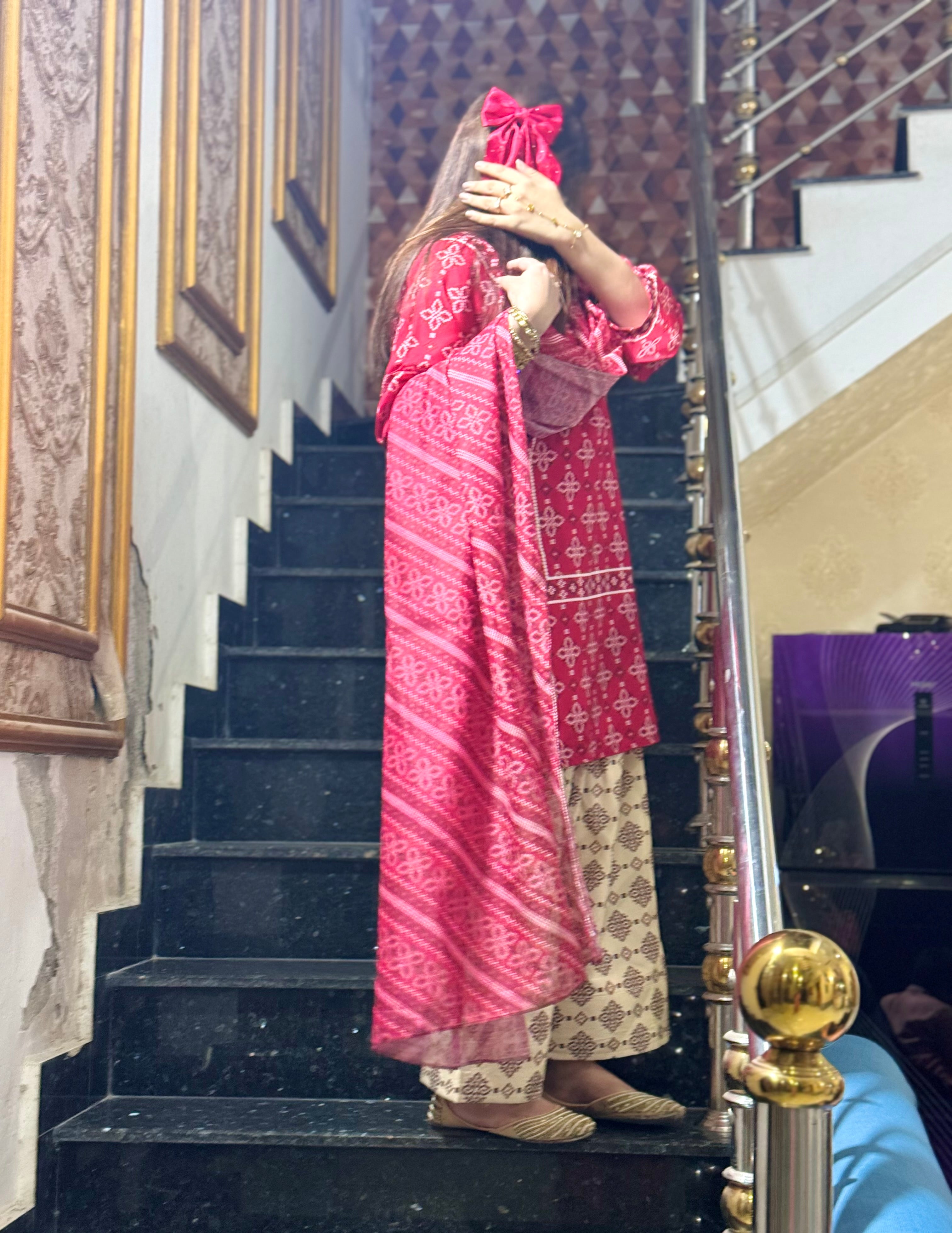 Basanti 3PC (Farshi)