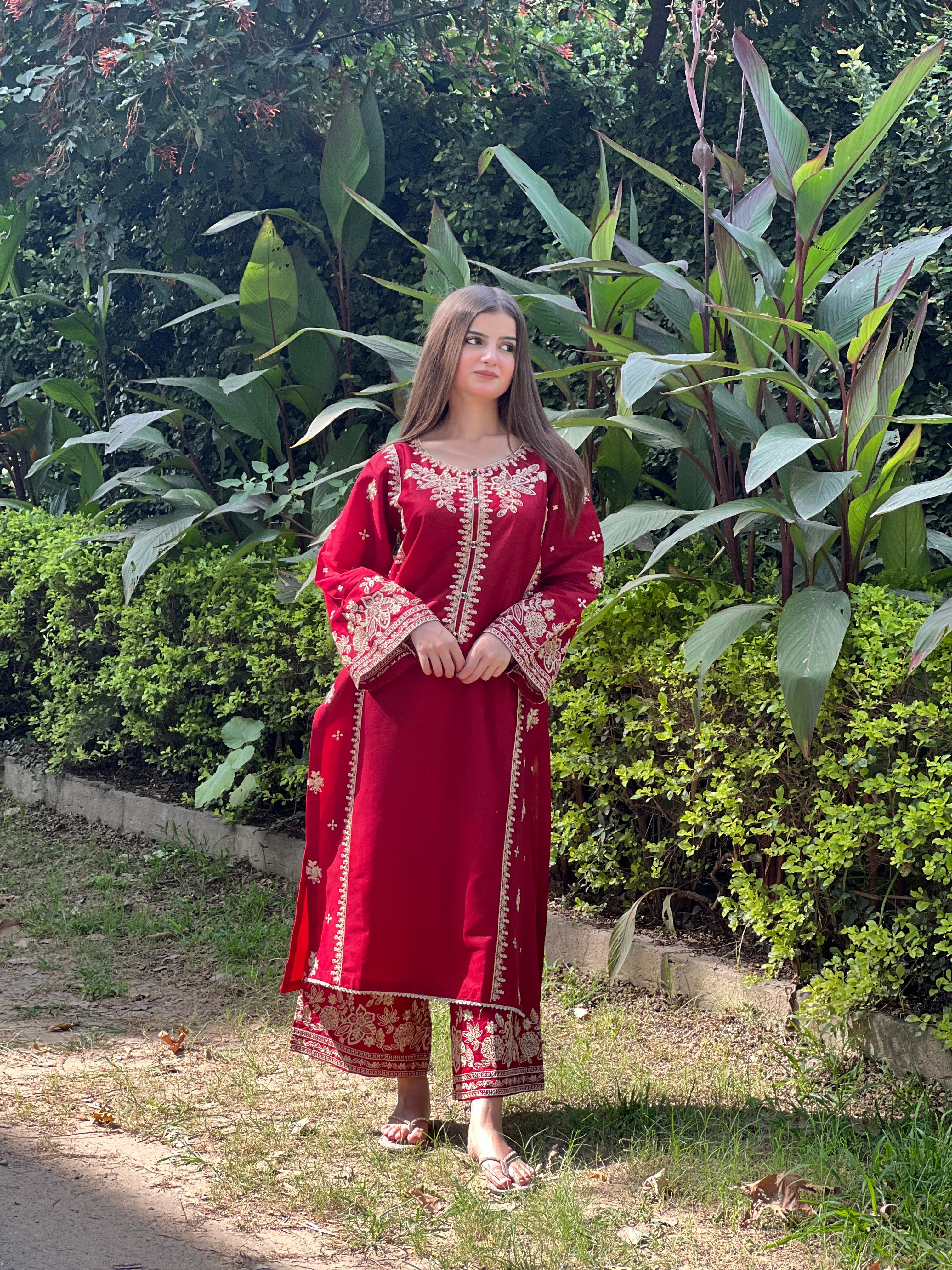 Ishq embroidered 2 pc