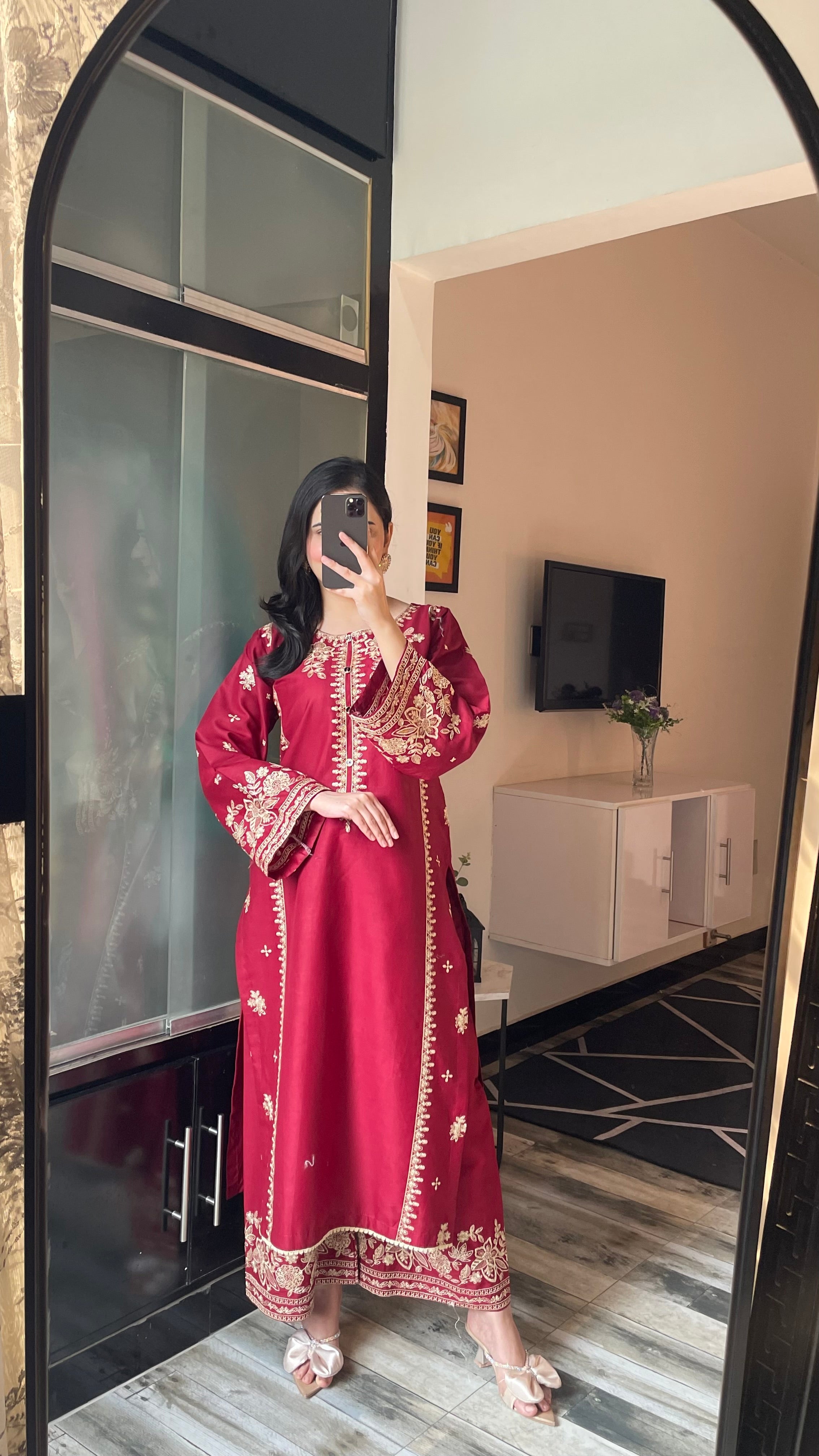 Ishq embroidered 2 pc