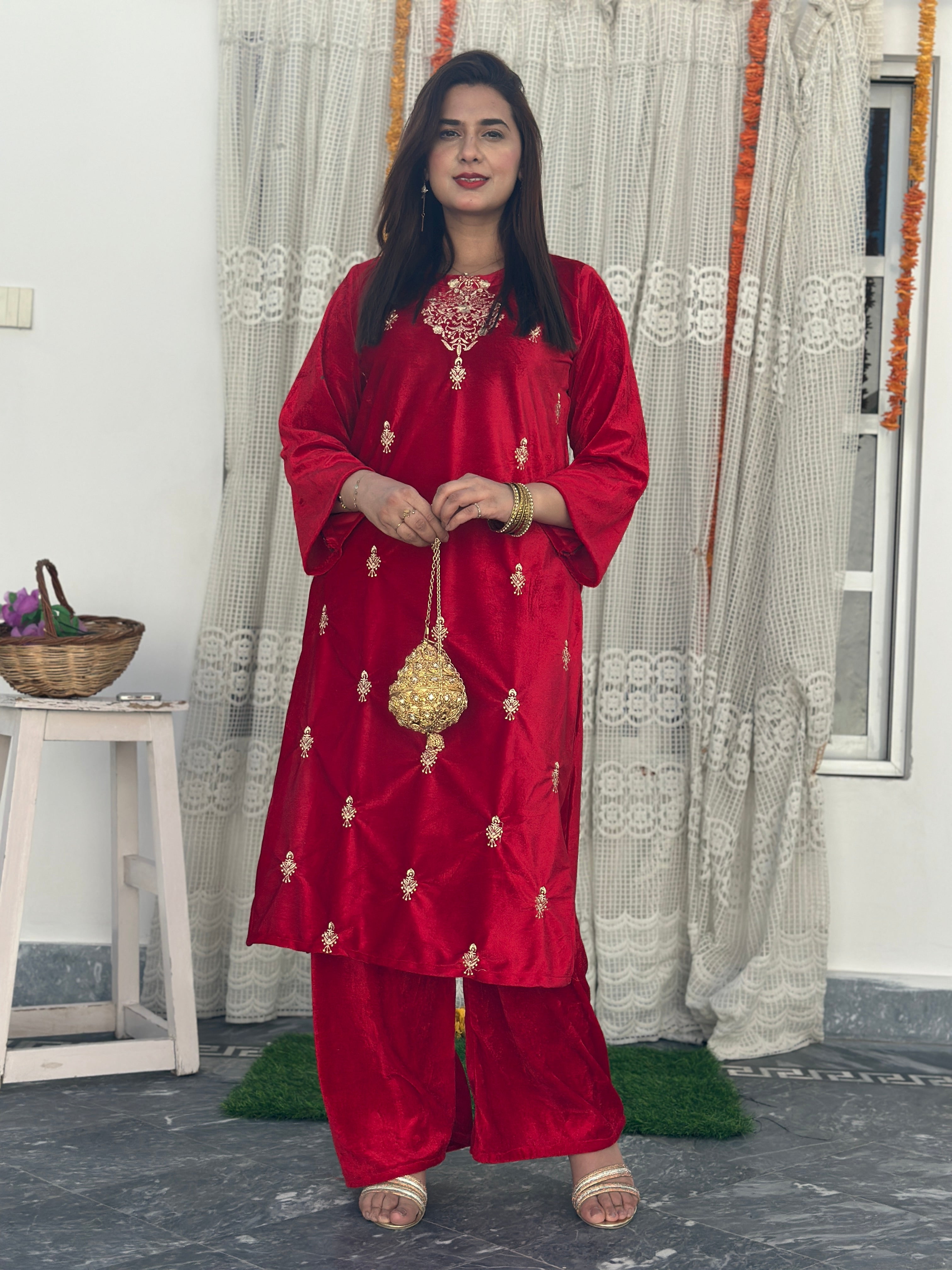 Velvet 2 piece red