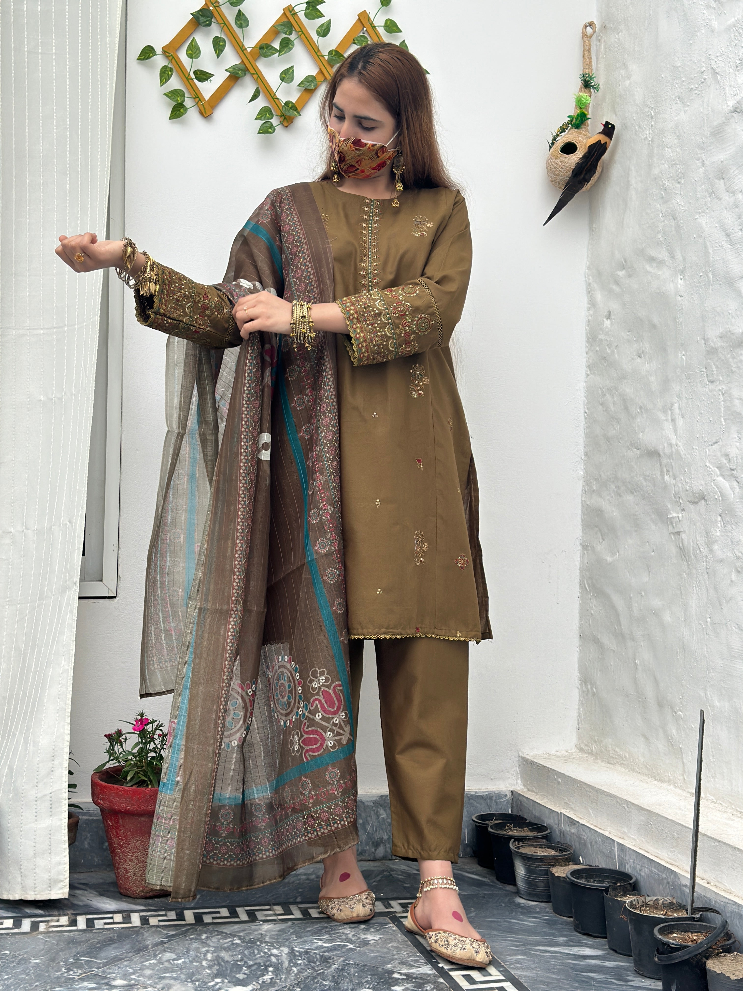 Tulsi 3pc sequin (lawn )