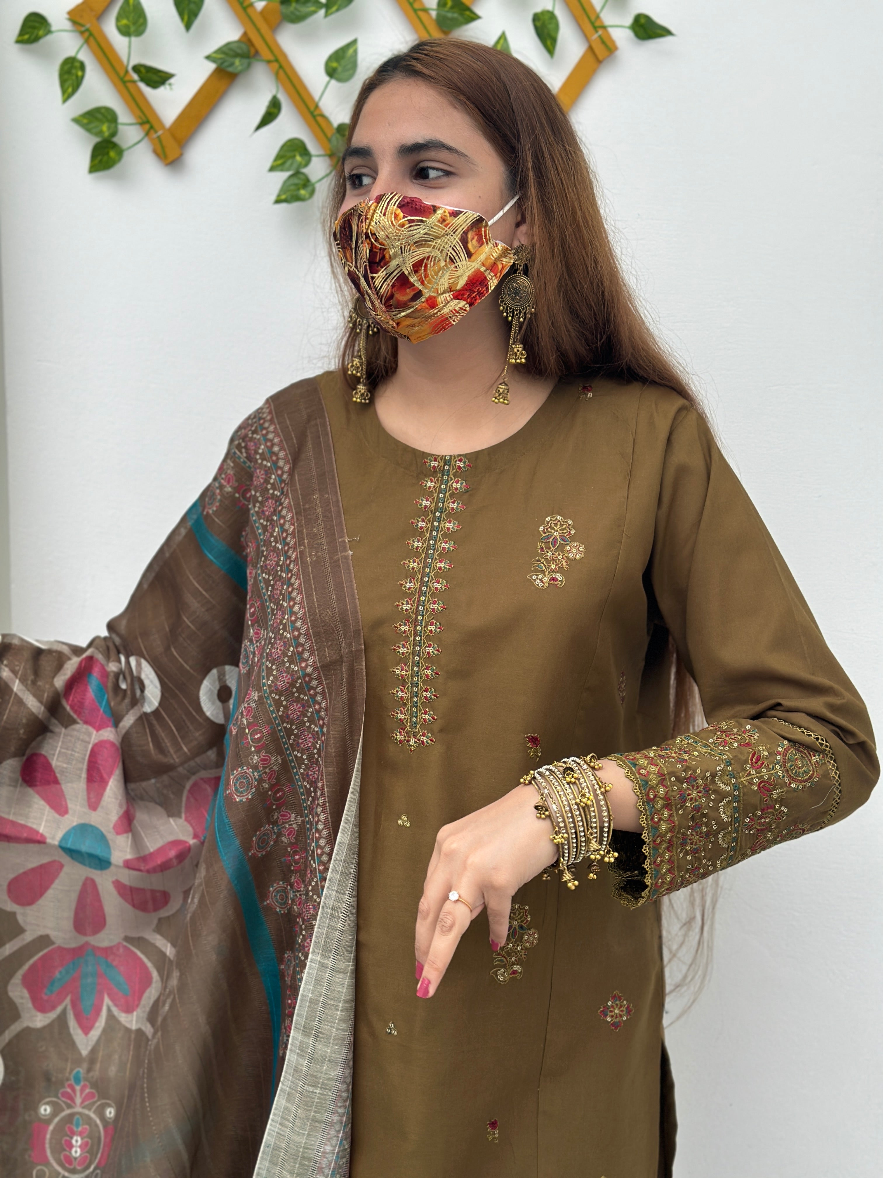 Tulsi 3pc sequin (lawn )