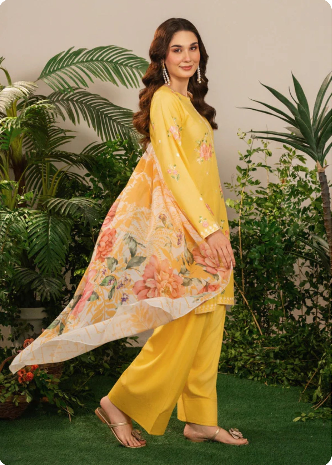 Sunny dew embroidered 3 Pc (Farshi)
