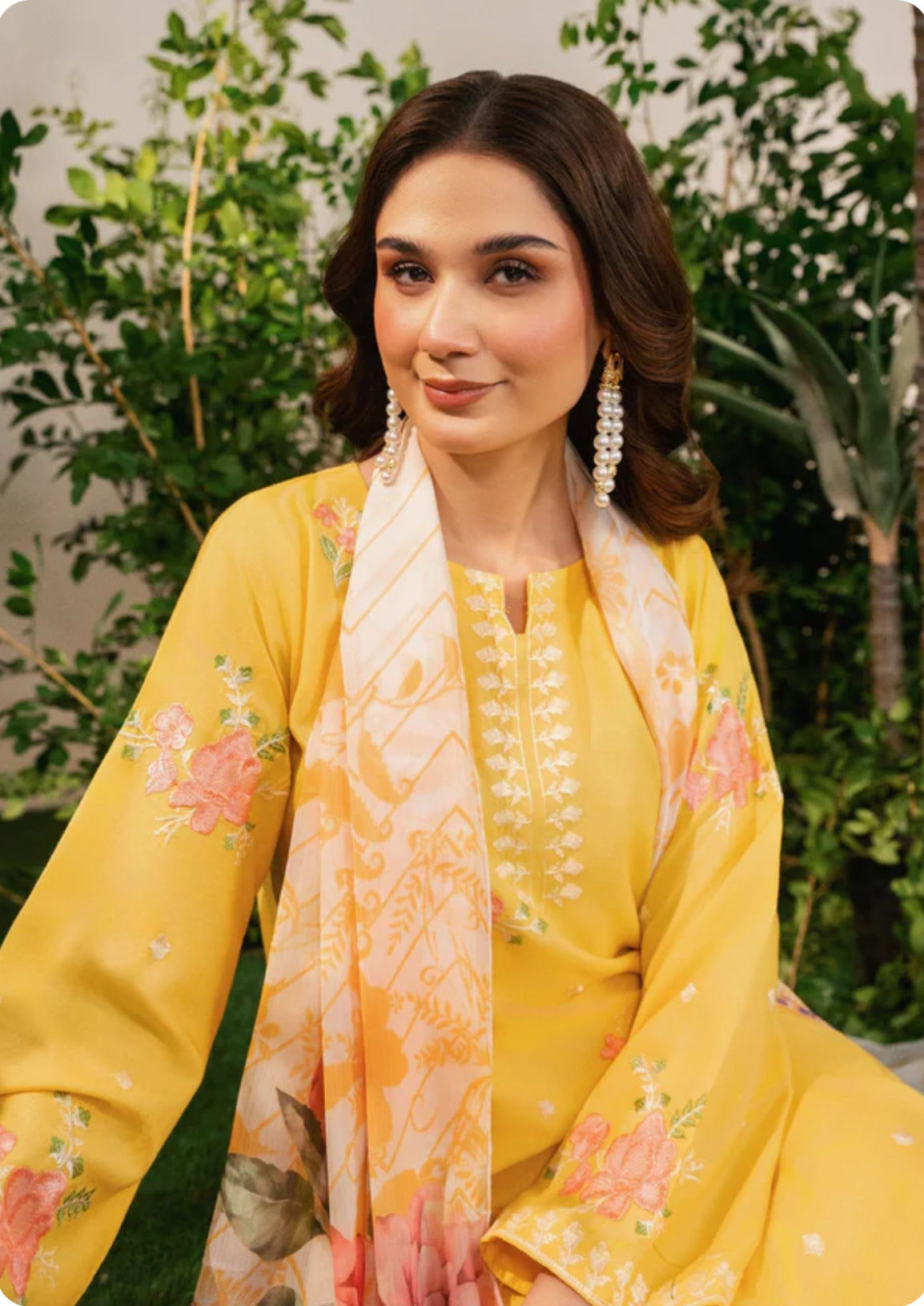 Sunny dew embroidered 3 Pc (Farshi)