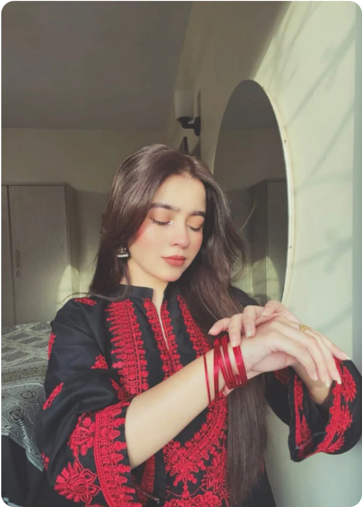 Laila embroidered 2Pc