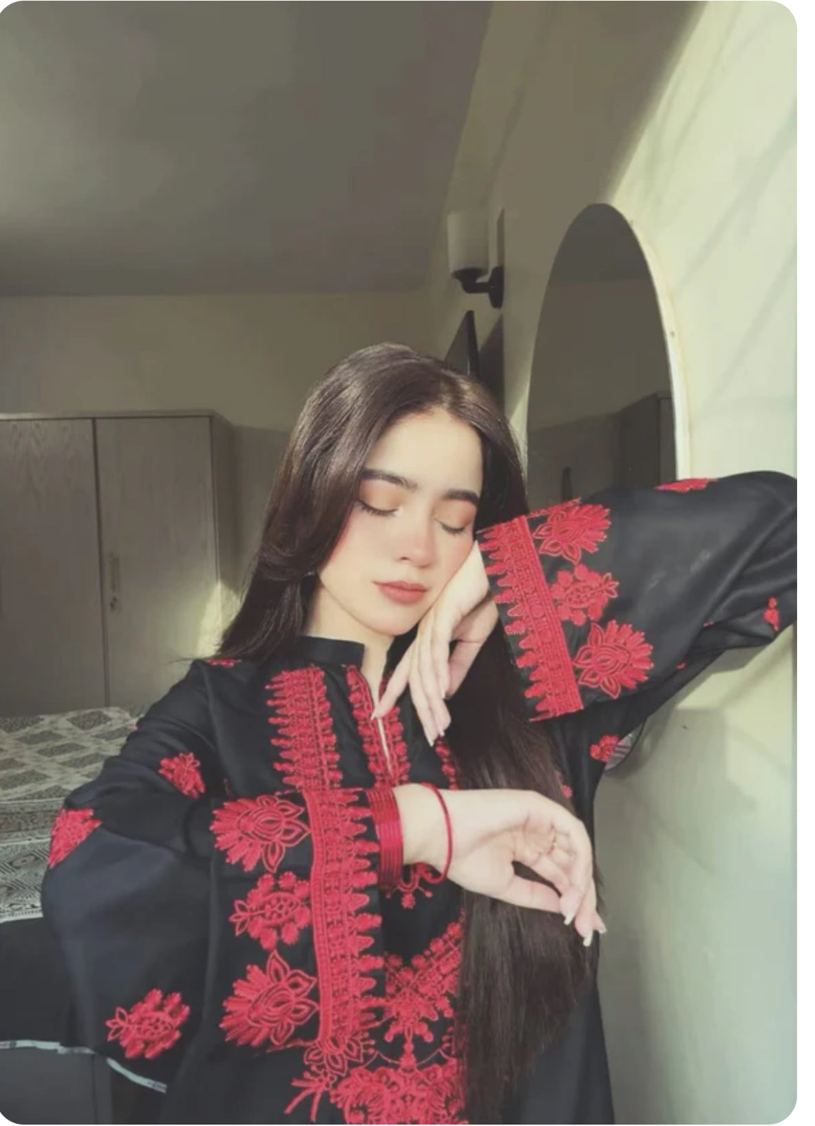 Laila embroidered 2Pc