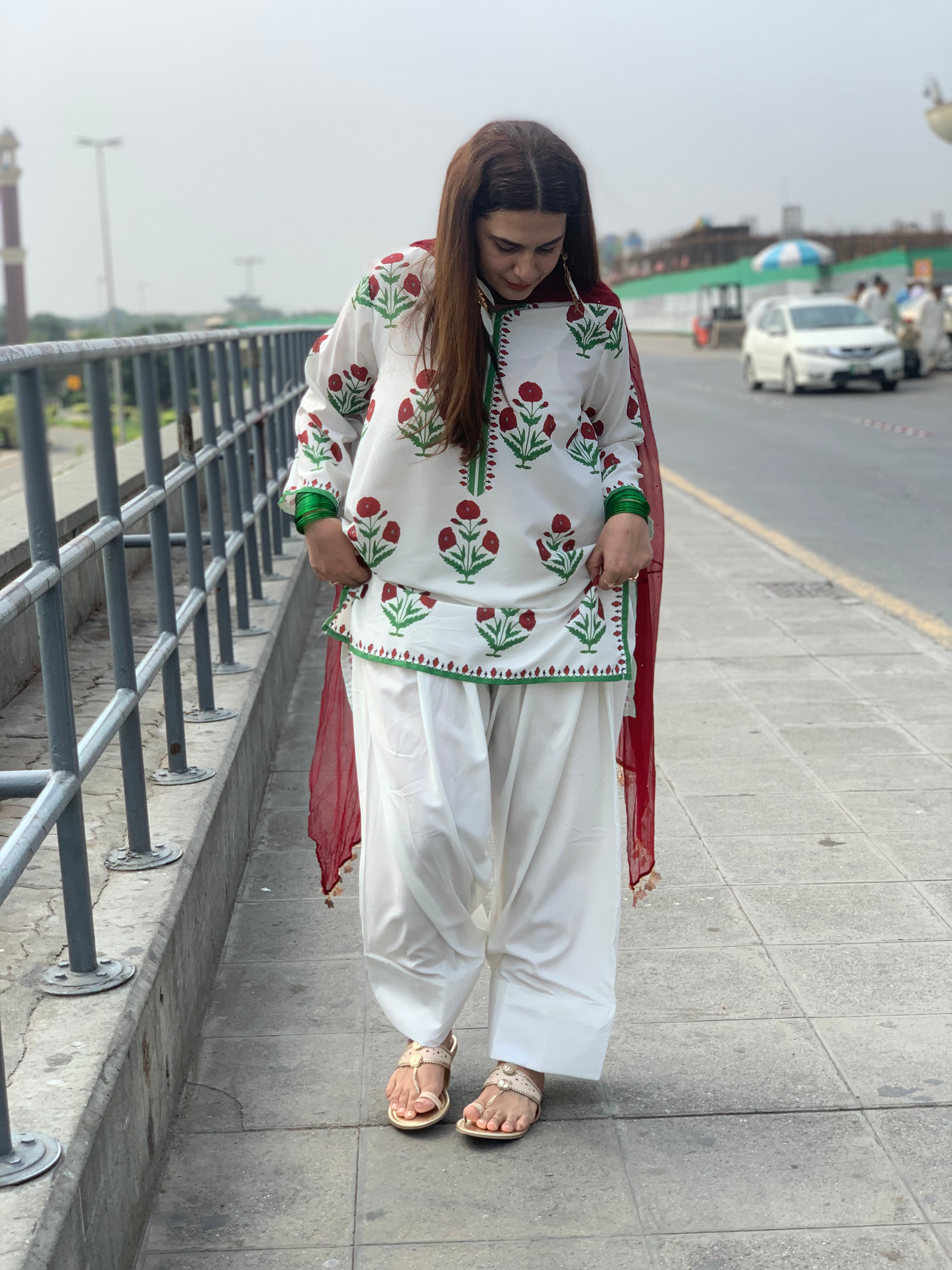 Roshan gull Farshi 2pc