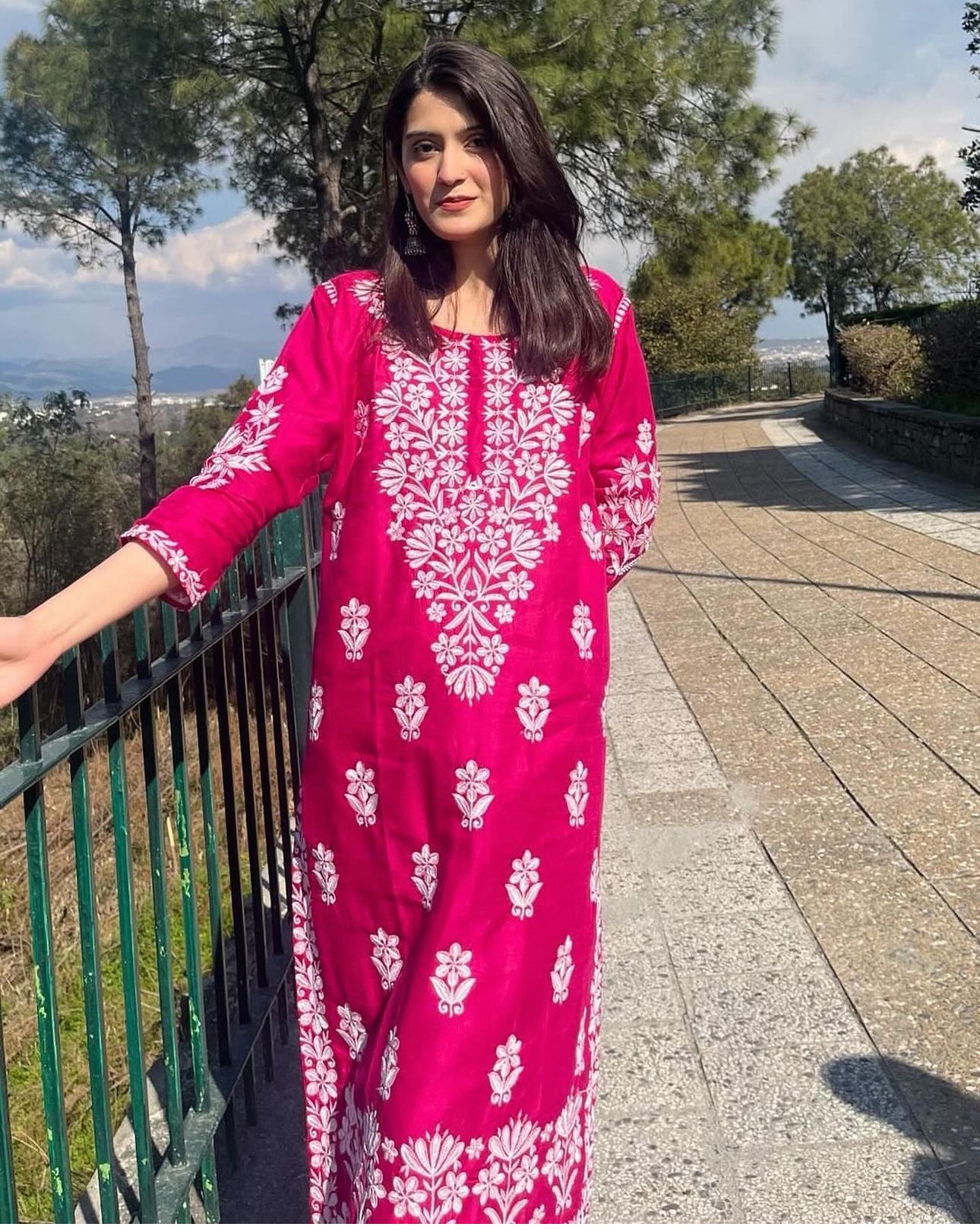 Indian chikan kari kurta pink