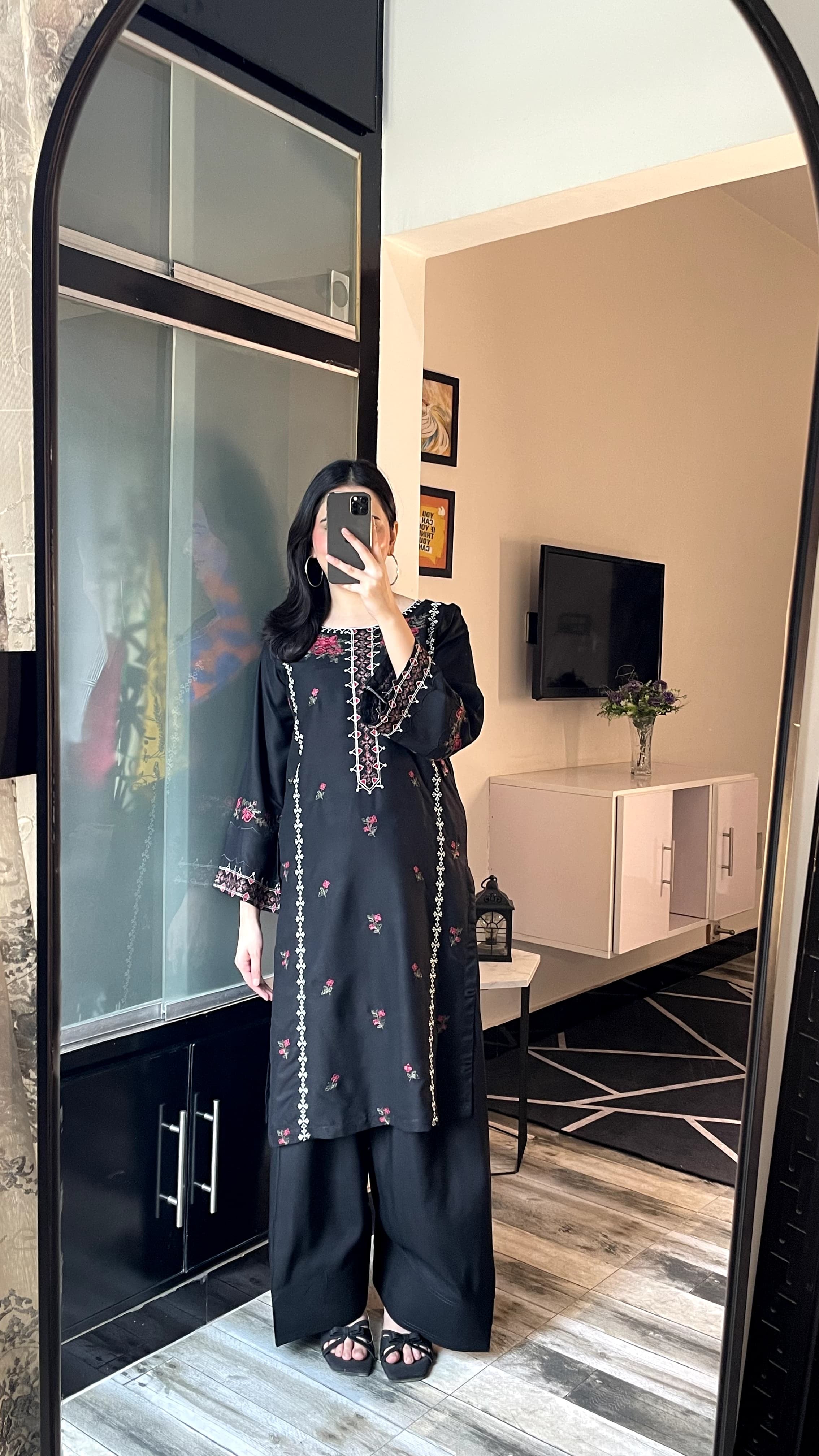 Coco embroidered   2Pc (Farshi )