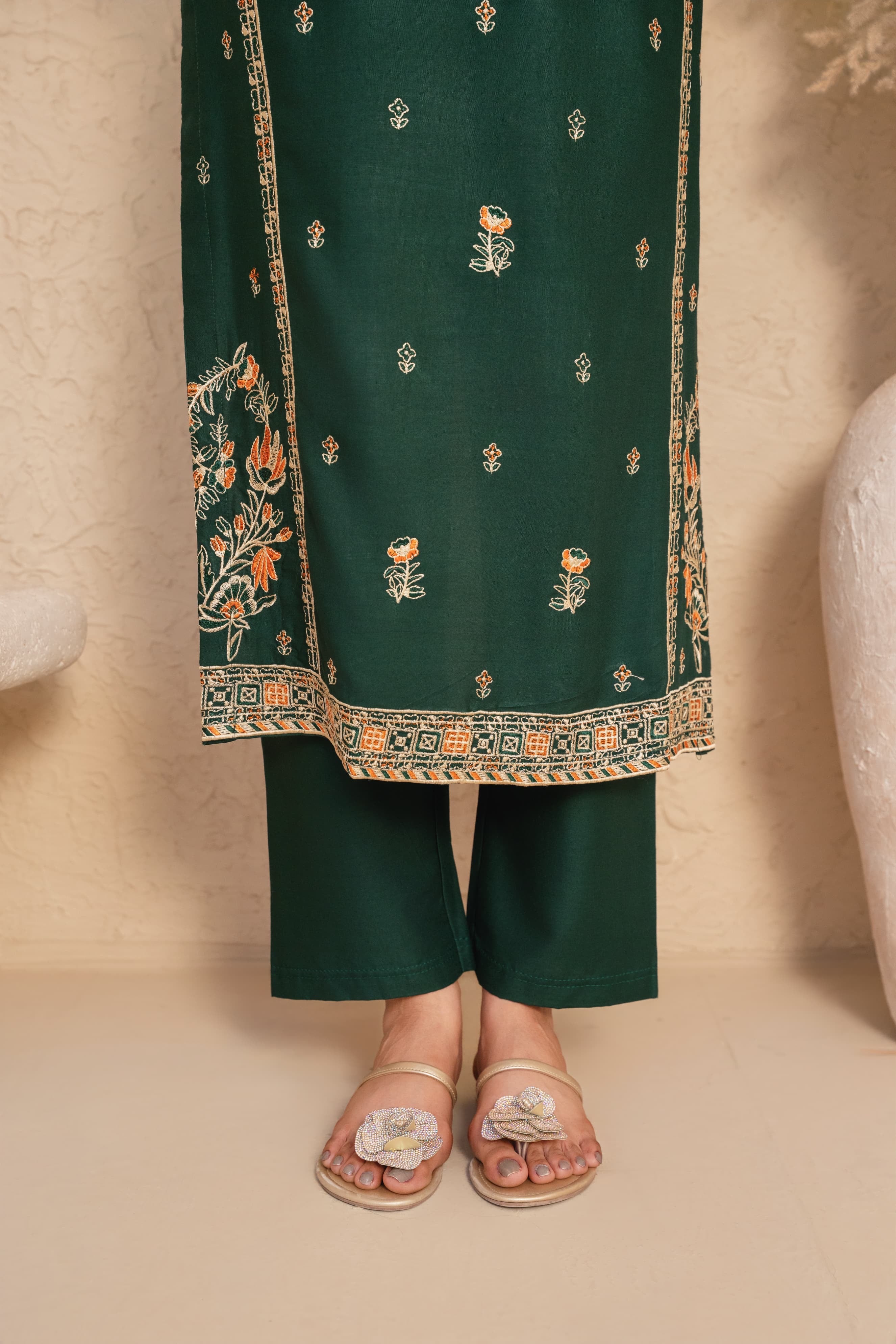Falak embroidered 2Pc