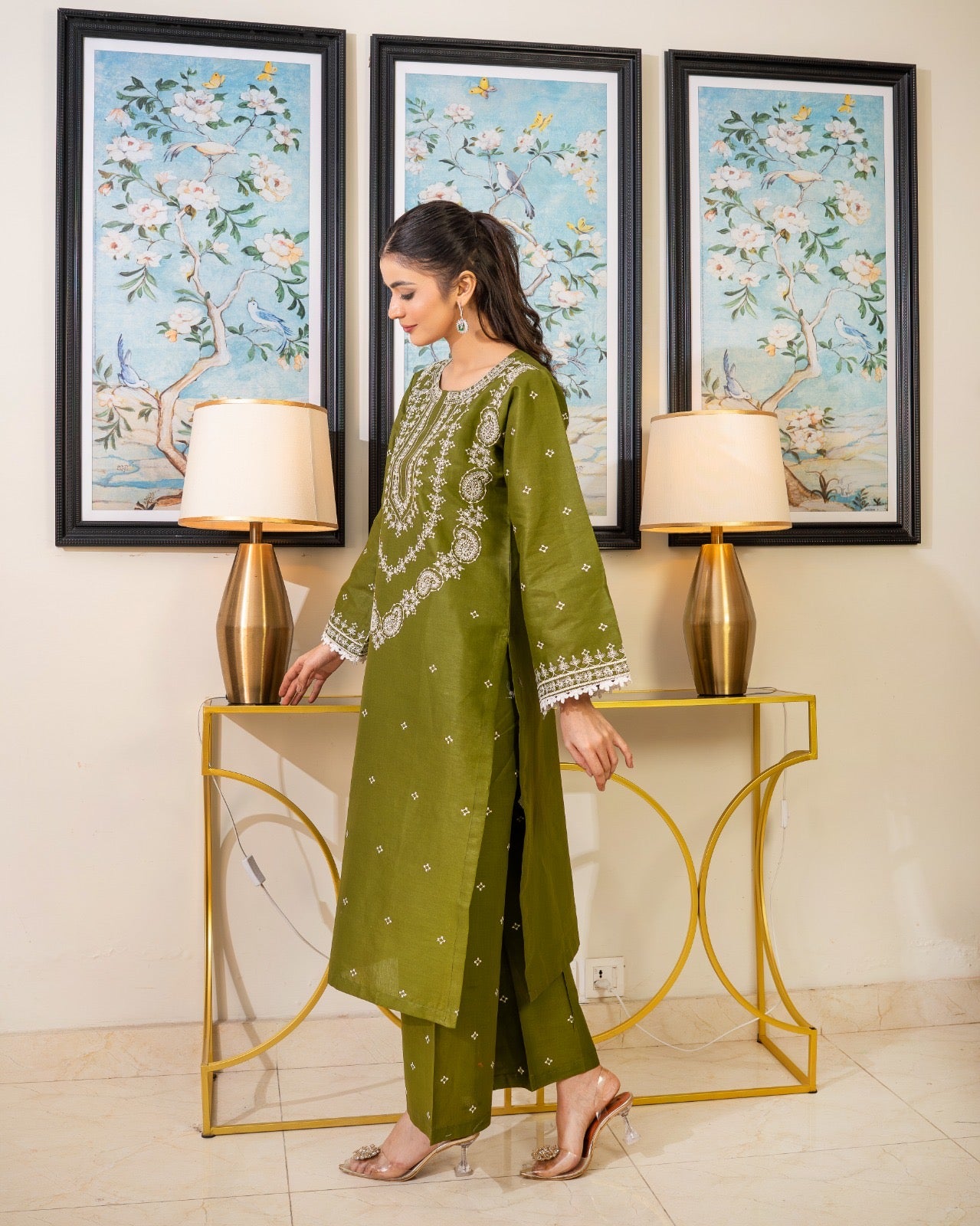 Olive embroidered 2pc