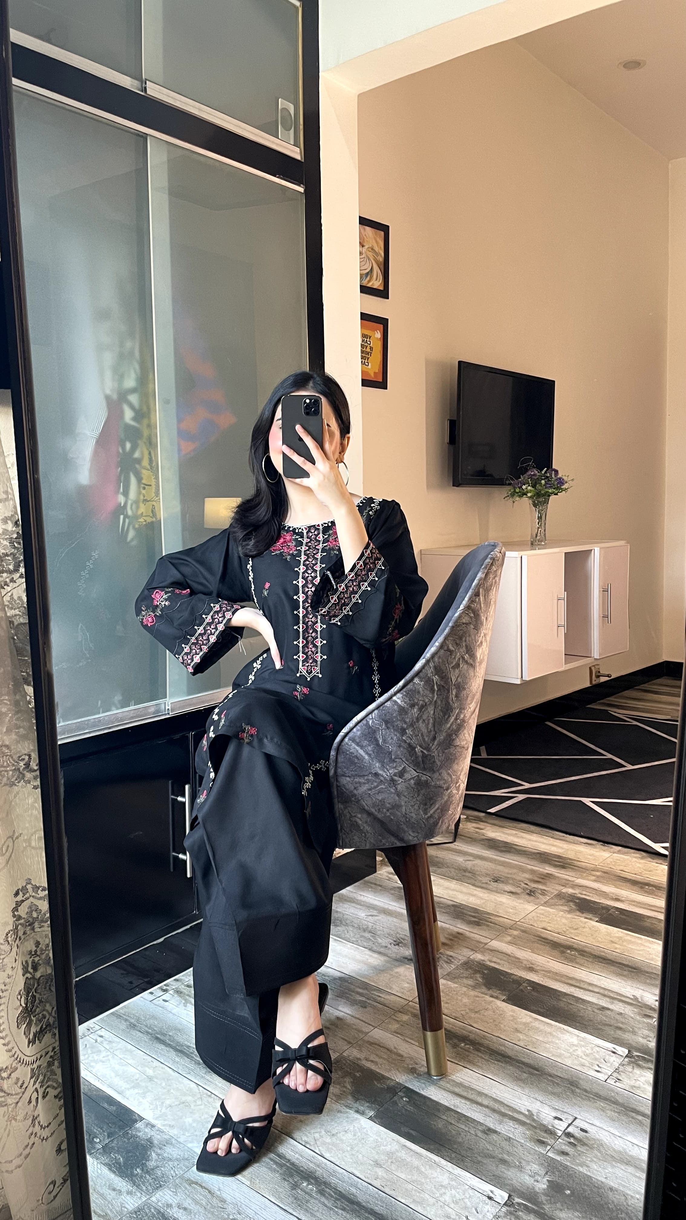 Coco embroidered   2Pc (Farshi )