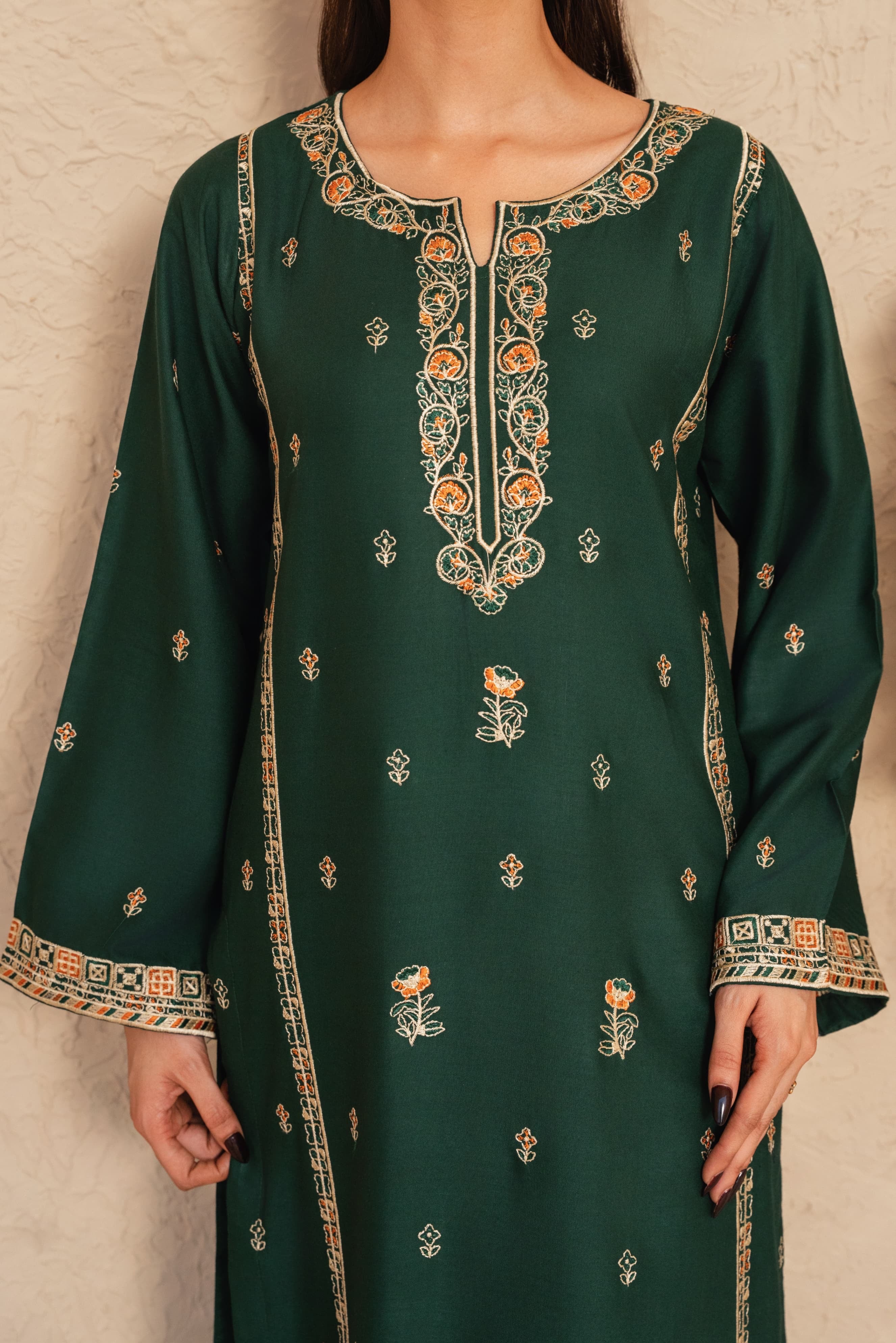 Falak embroidered 2Pc